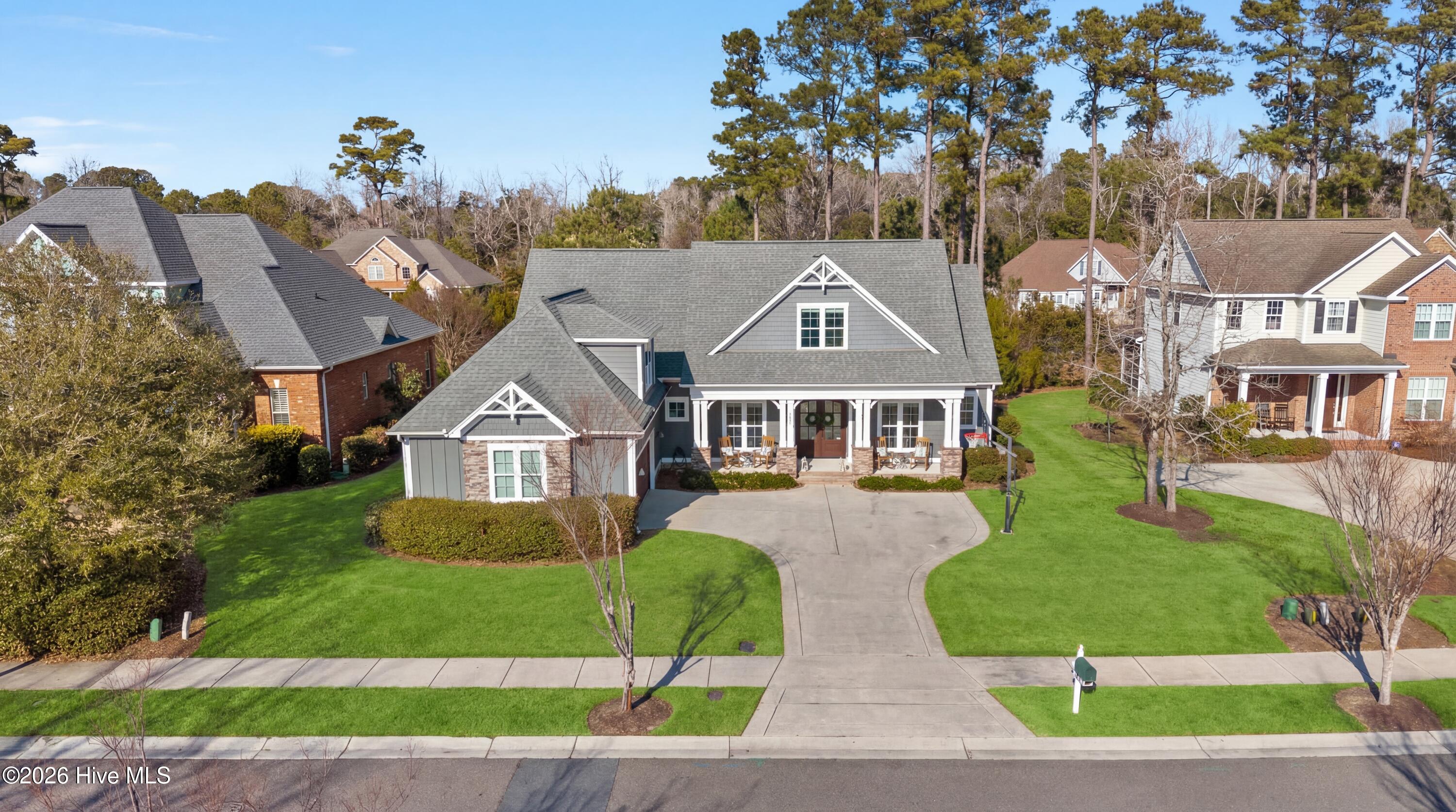 100554068 | Photo 64