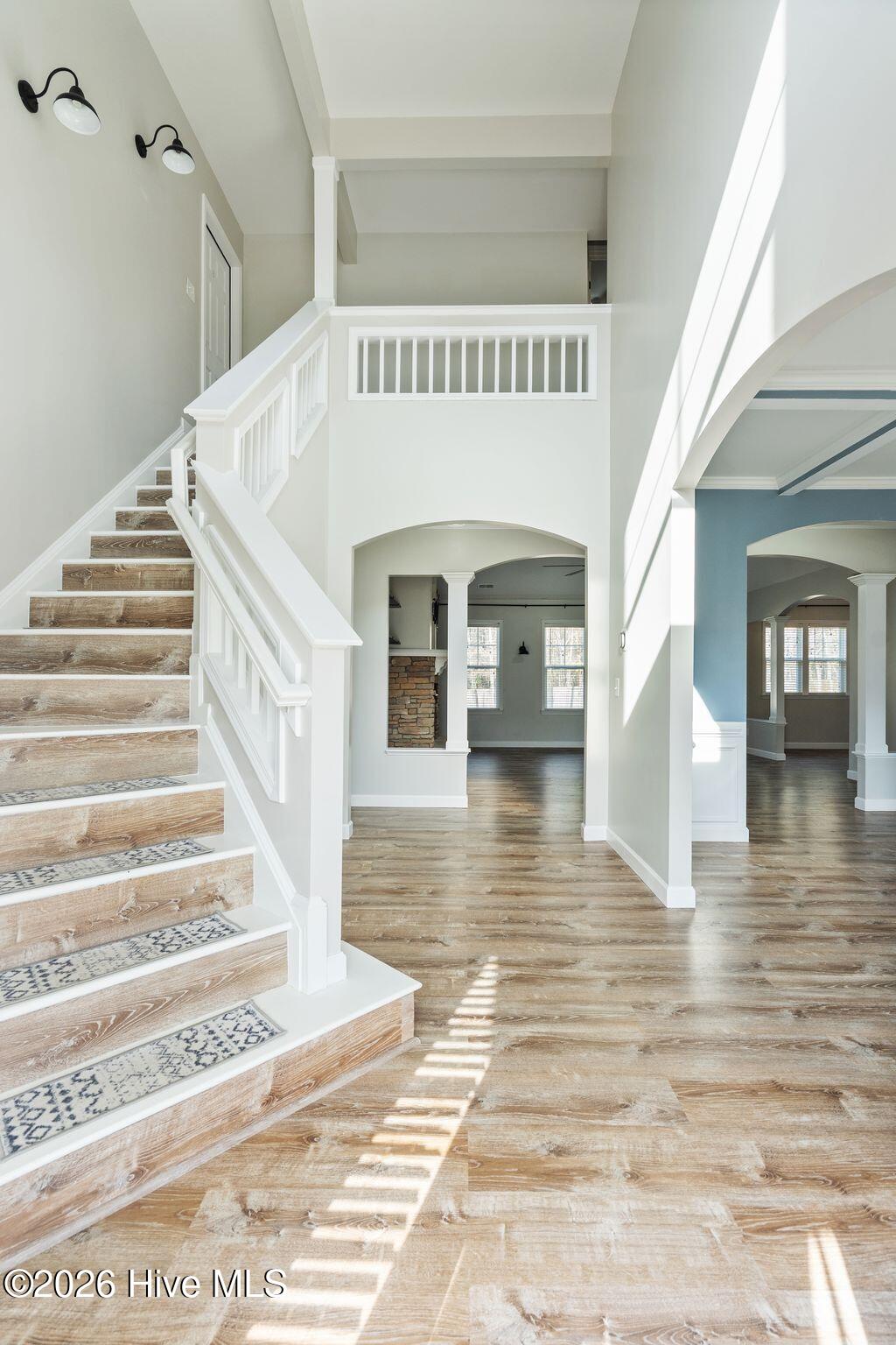 100558662 | Photo 17