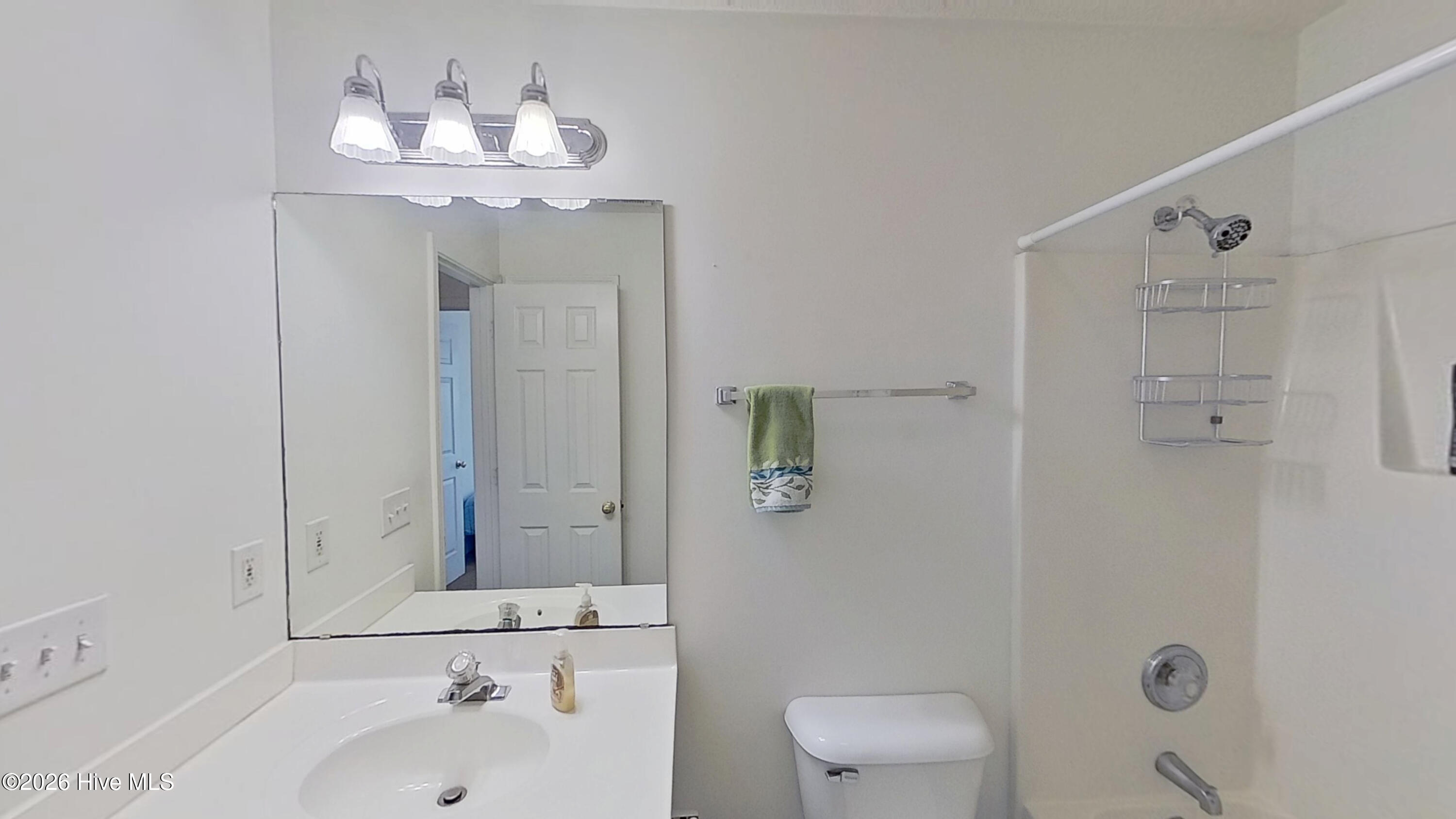 100549485 | Photo 14