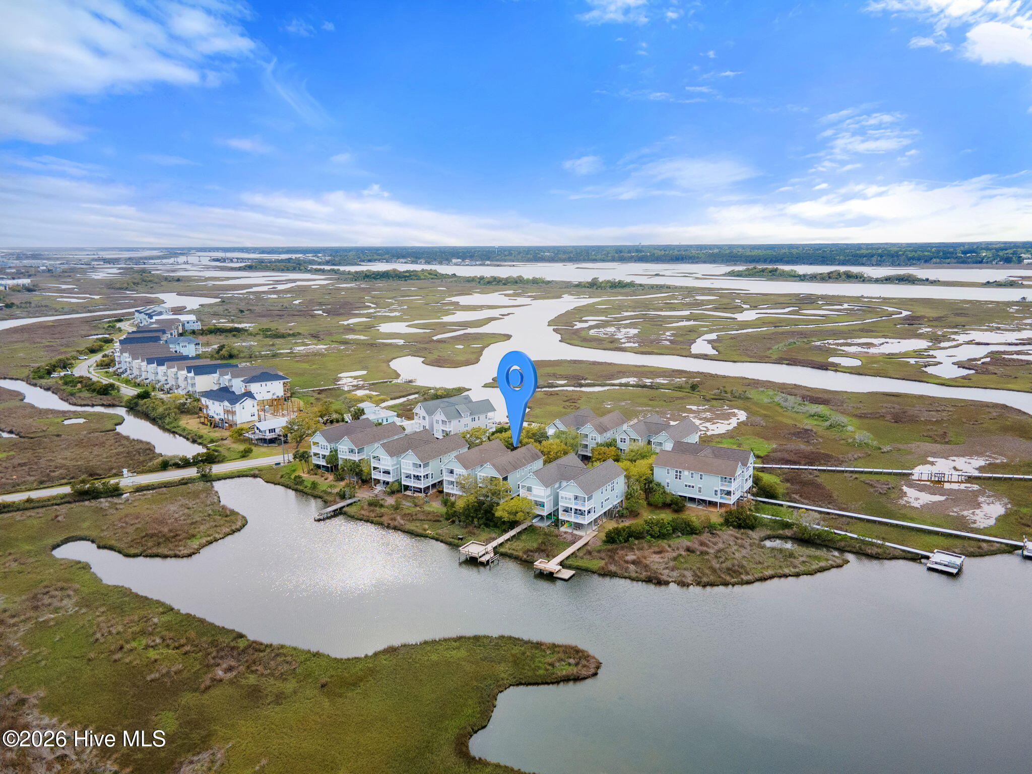 100566136 | Photo 90