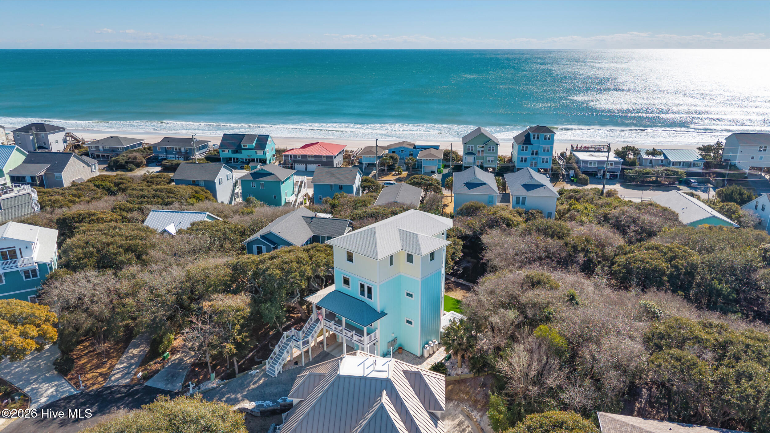 100552984 | Photo 38