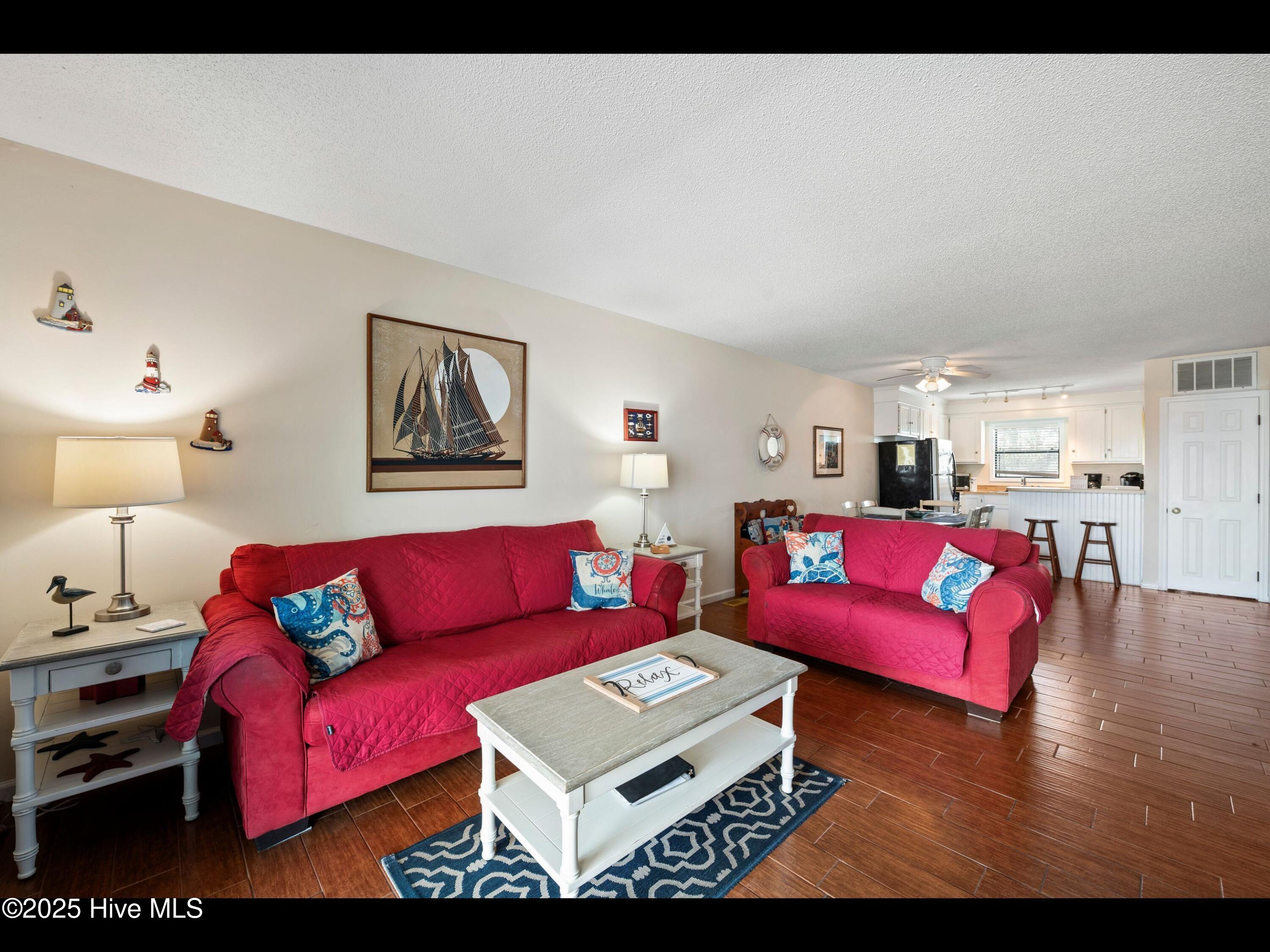 1013 Carolina Beach Avenue N 1f, Carolina Beach, NC 28428 – photo 4: mls-CAT_8835