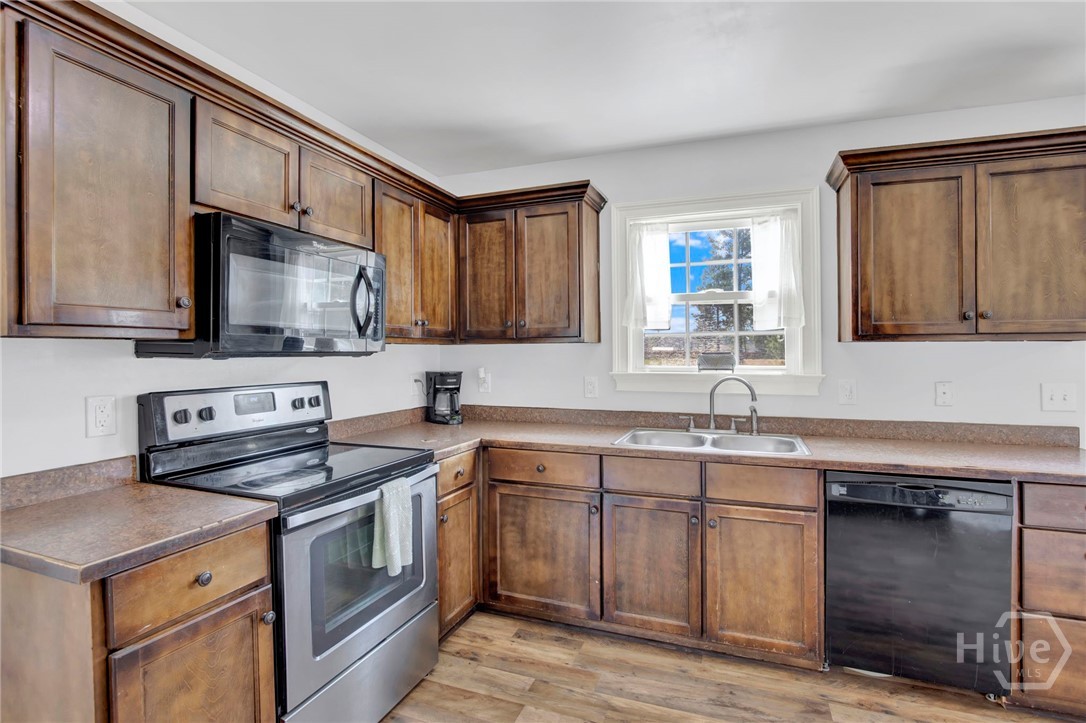 292 Forest Street NE, Ludowici, GA, 31316