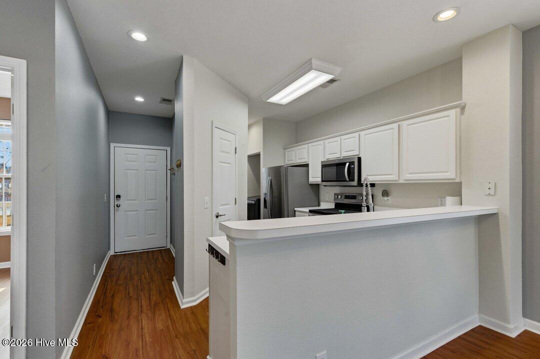 100528318 | Photo 17