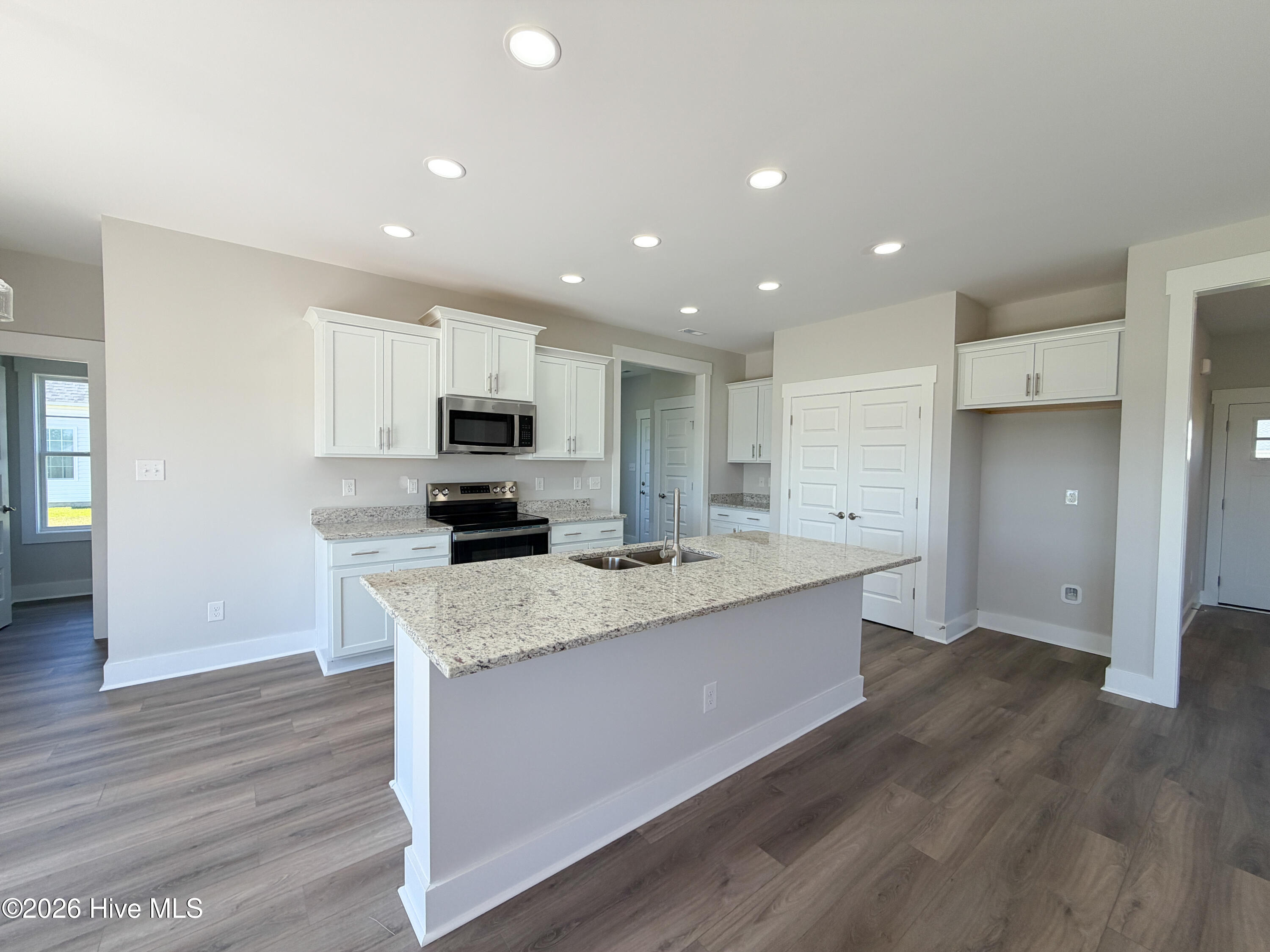 506 E Black Water Lane, Maysville, NC 28555 – photo 10