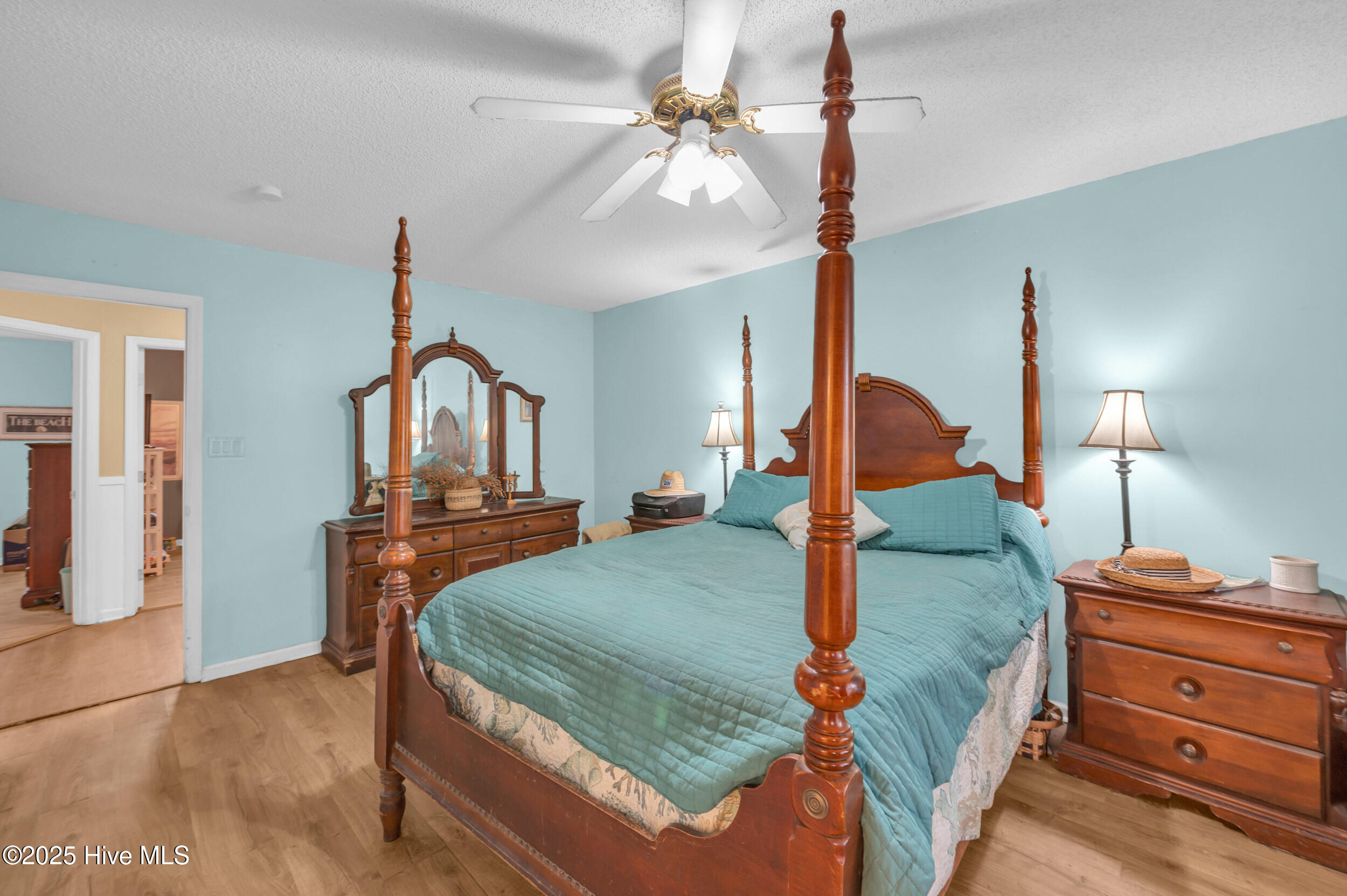 100540534 | Photo 22