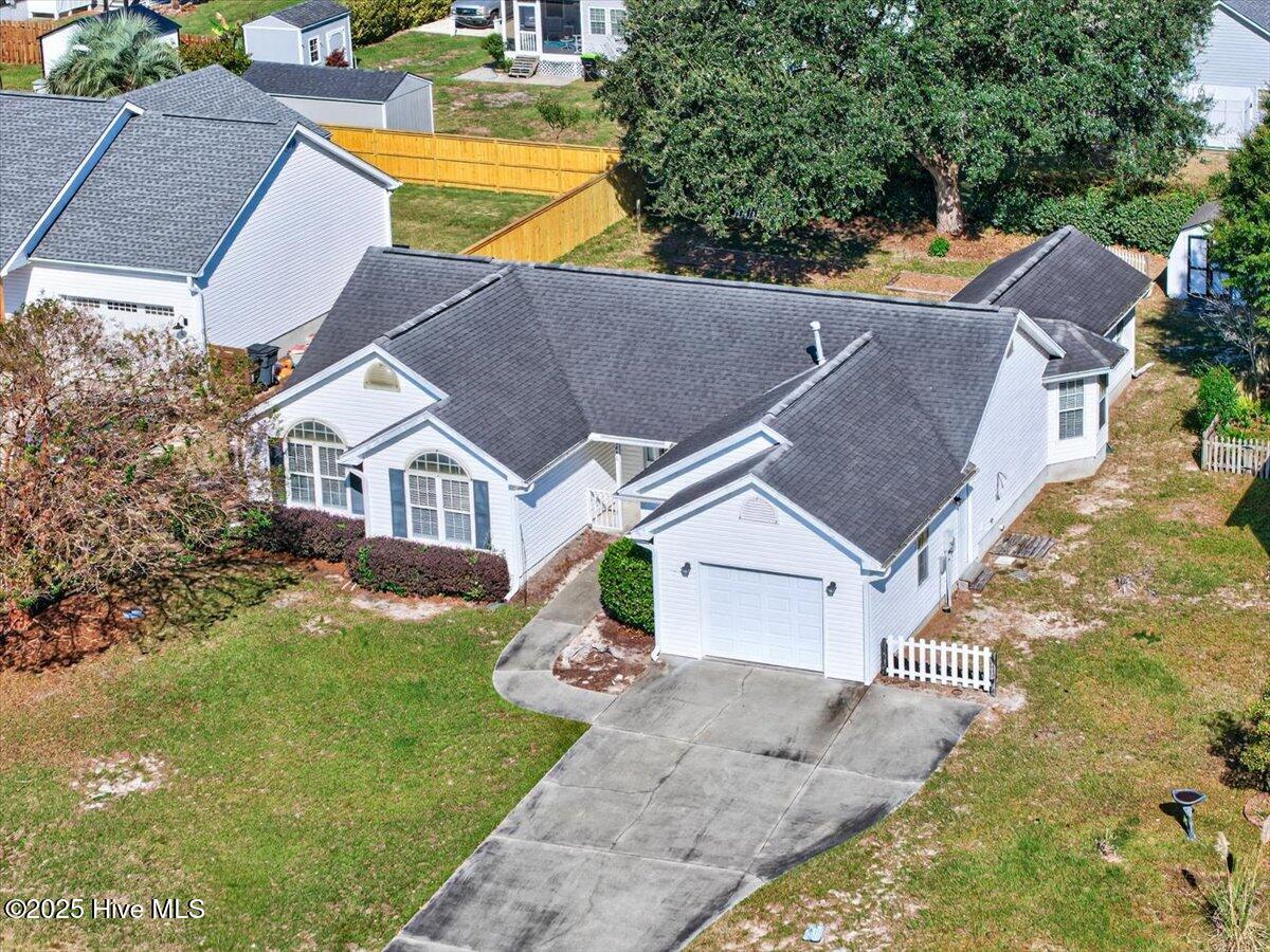 100536706 | Photo 40