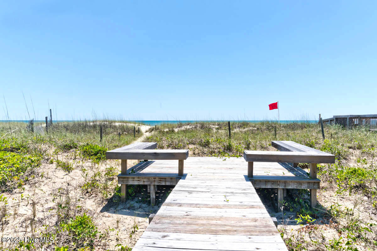 100528941 | Photo 35