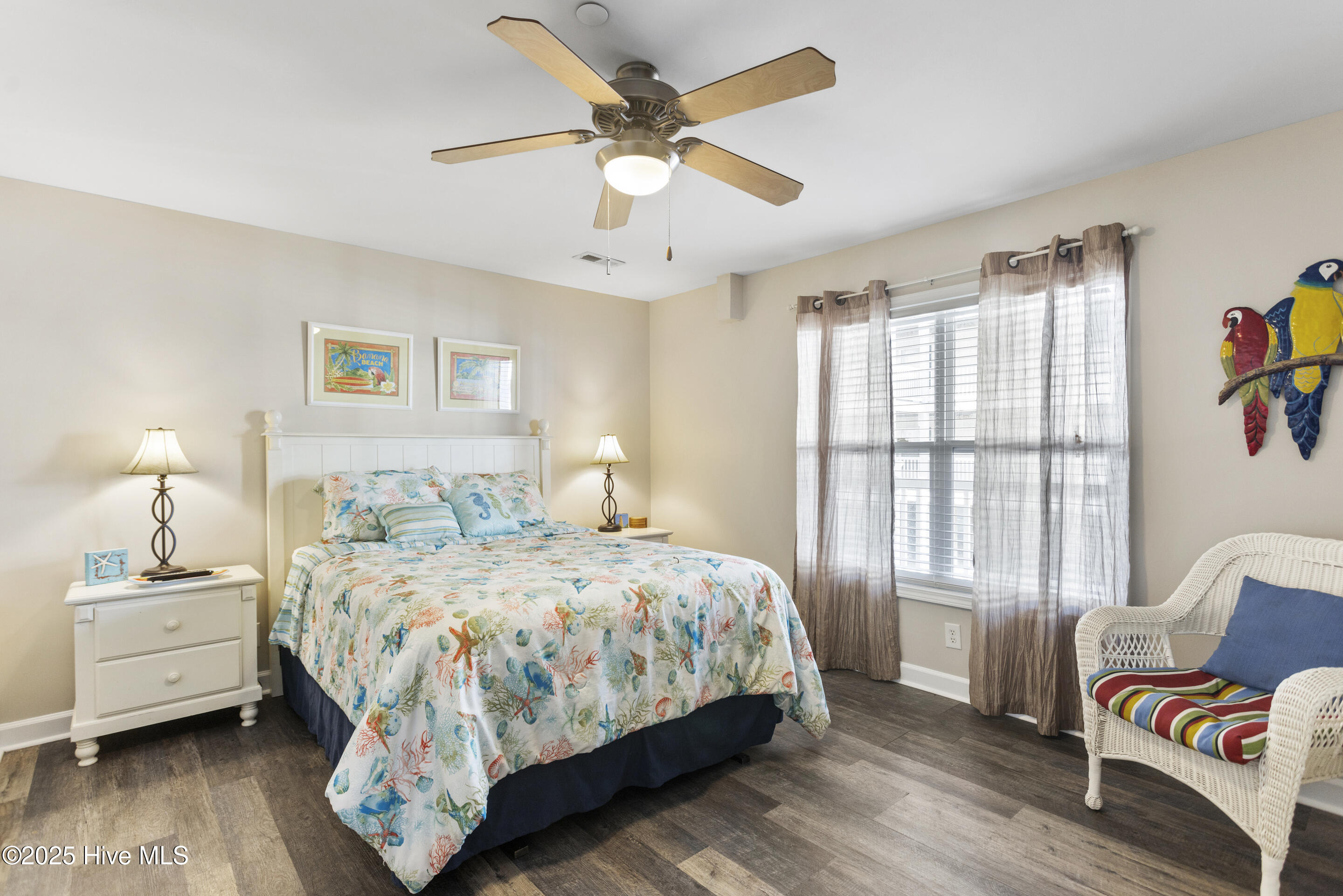 100531456 | Photo 15