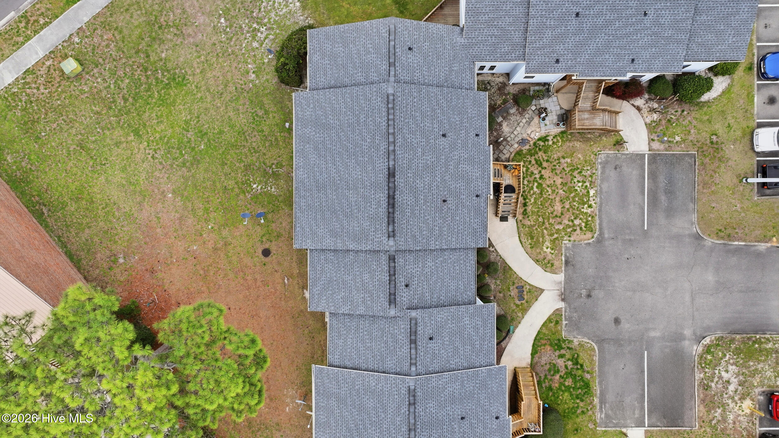 100557756 | Photo 23