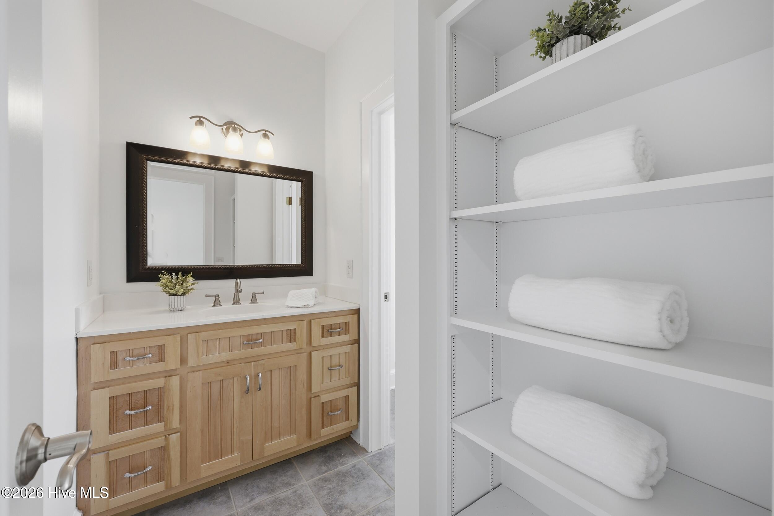 503 Pointe Vista Drive, Elizabeth City, NC, 27909