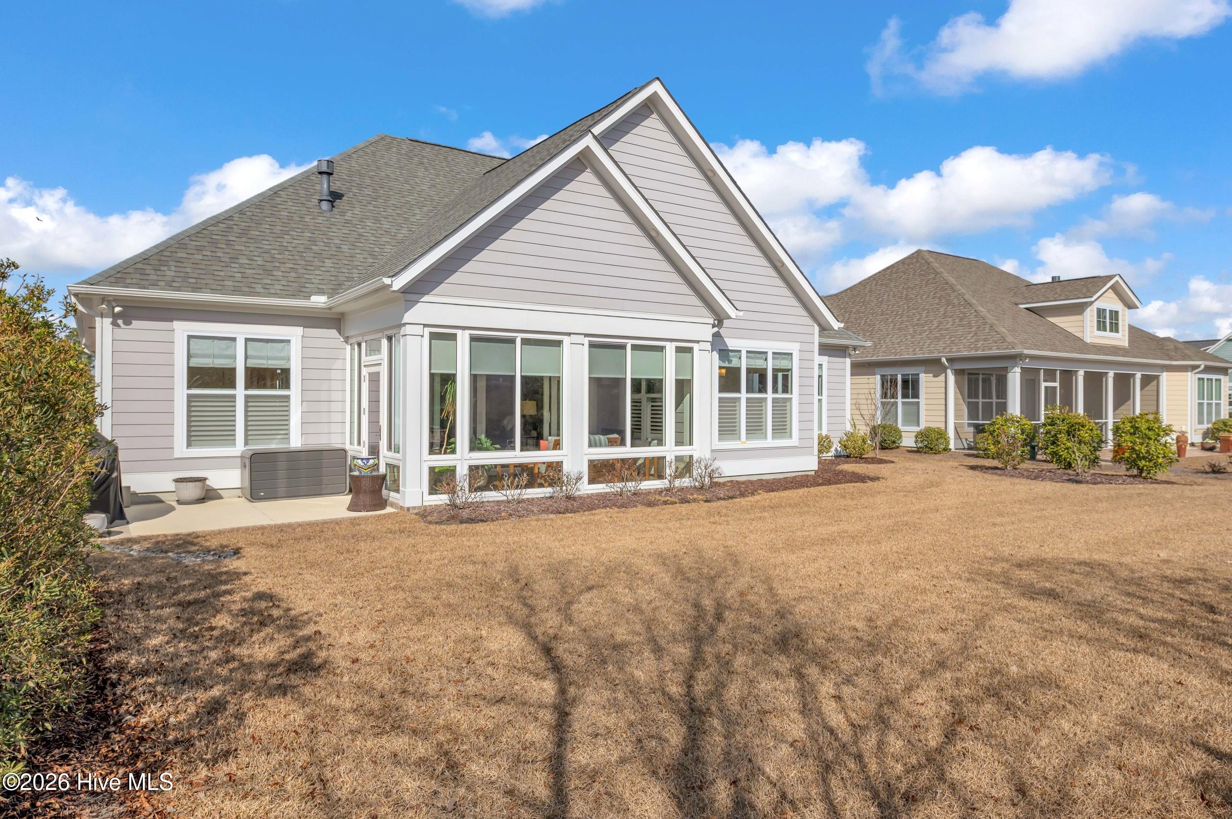 100550719 | Photo 45