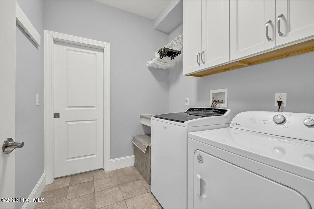 100555857 | Photo 17