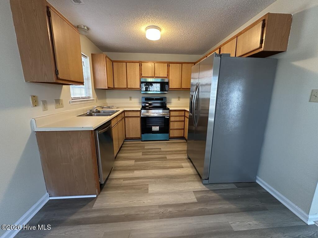 100547873 | Photo 11