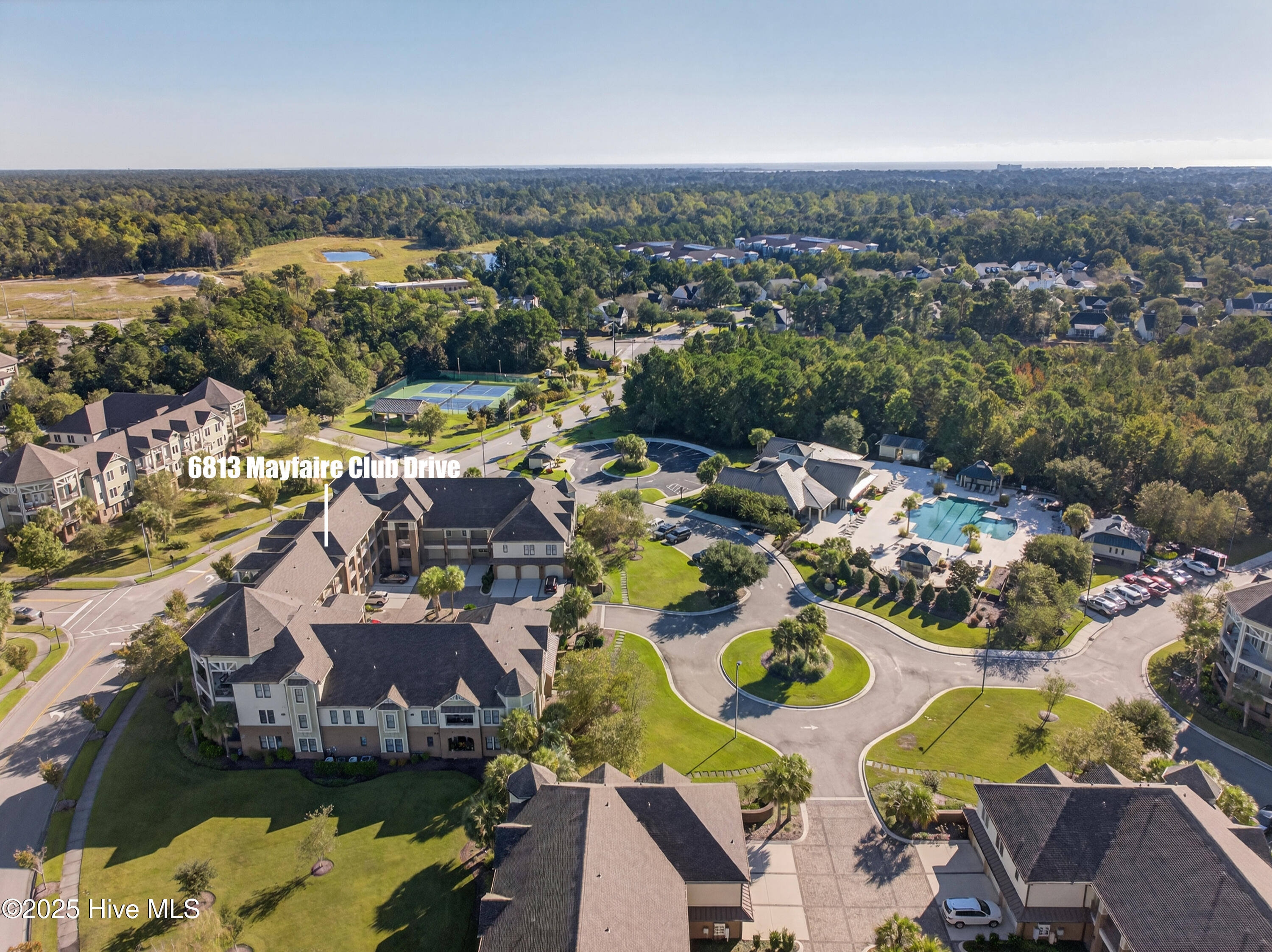 100536723 | Photo 33