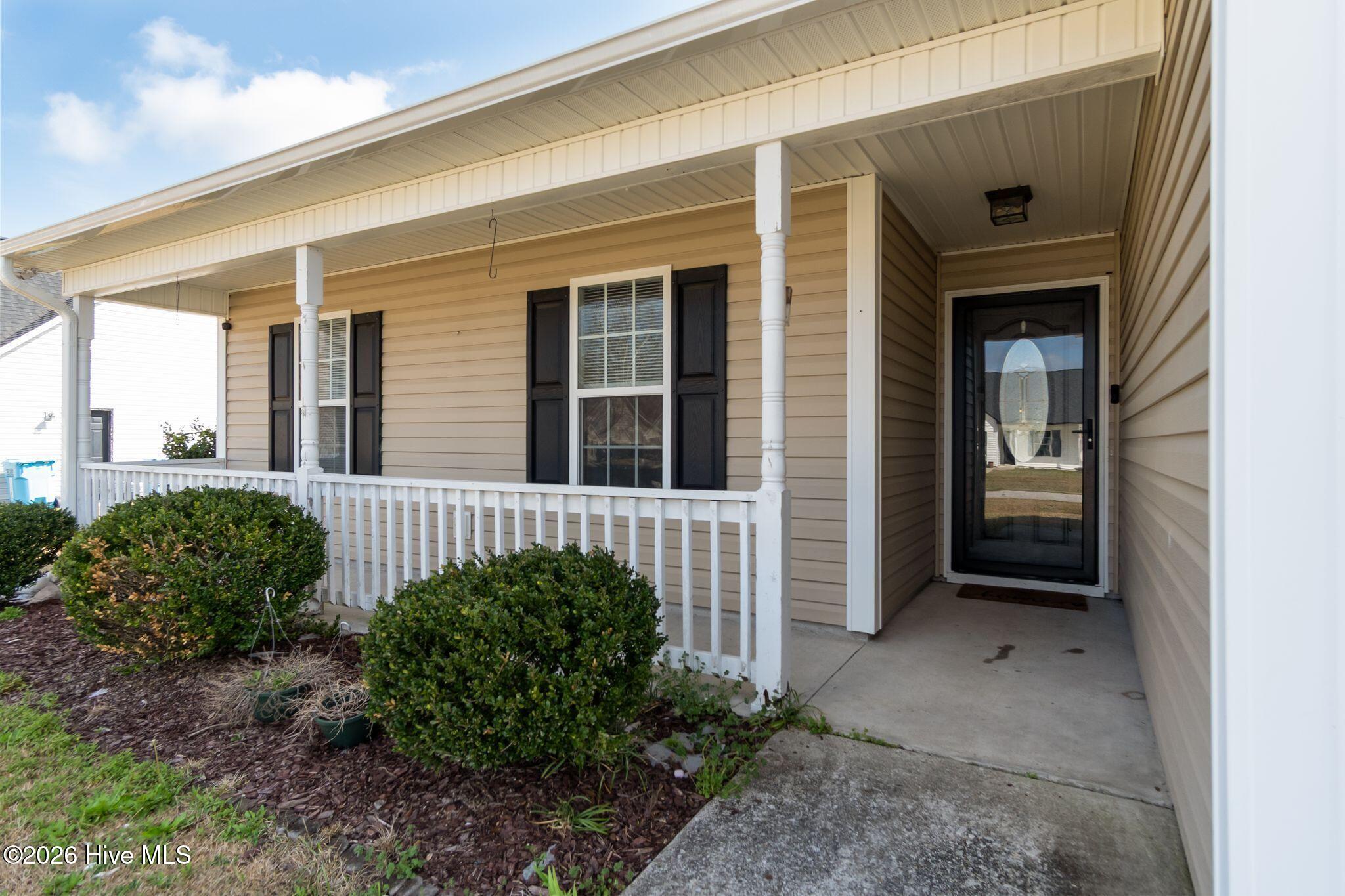 200 Chandler Simpson Court, Beulaville, NC 28518 – photo 7: Front porch Entrance