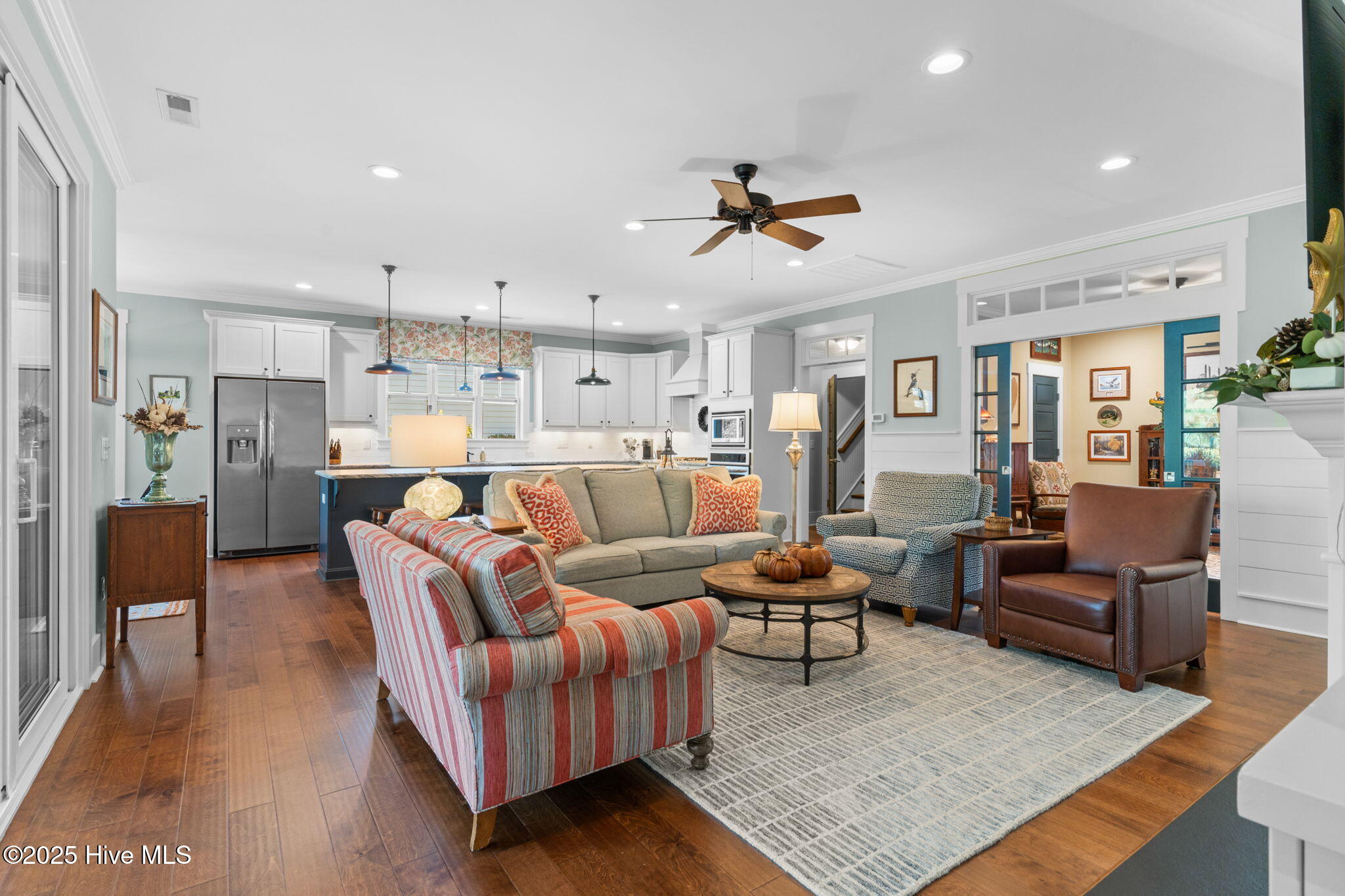 100539203 | Photo 16