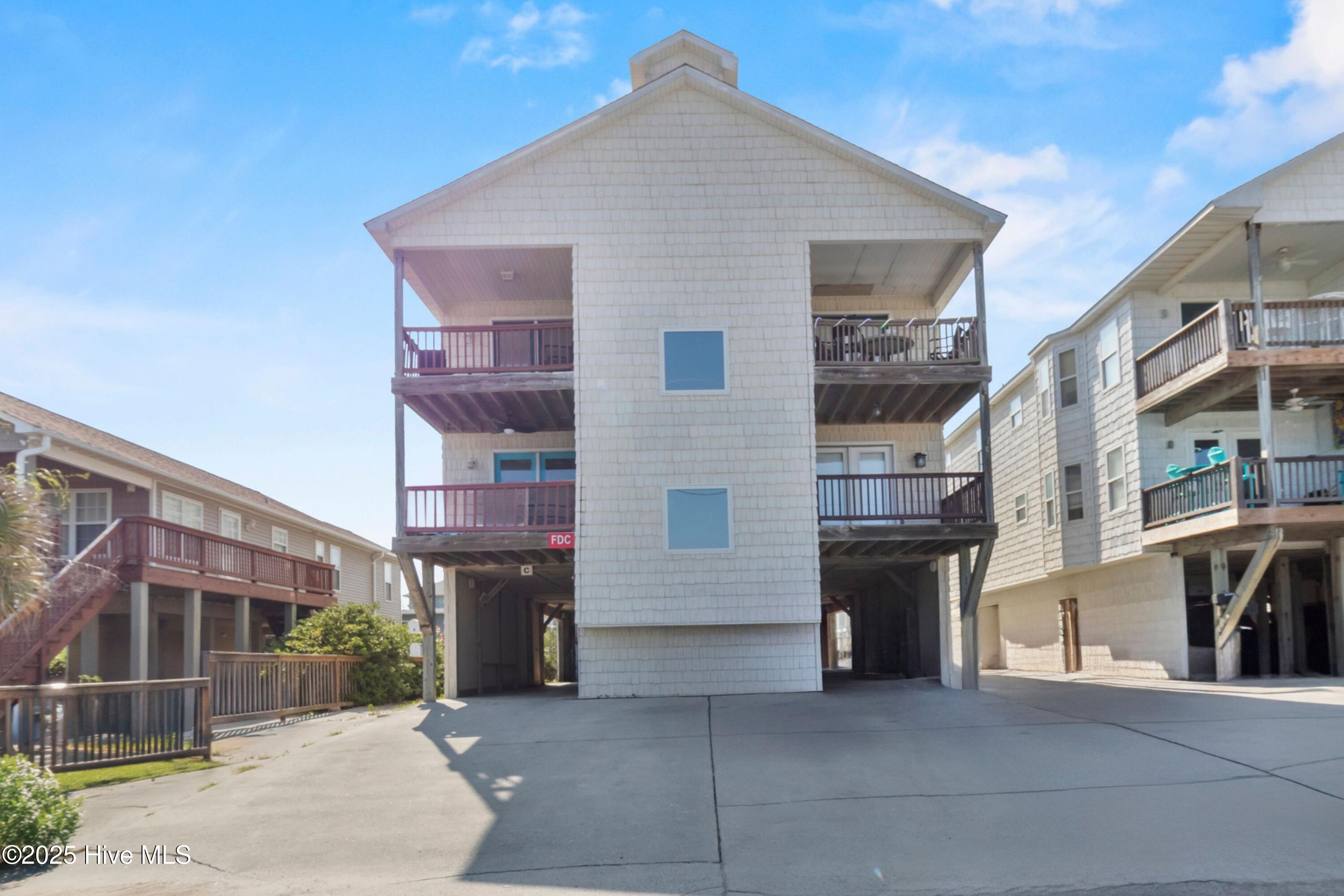 Homes for sale in Carolina Beach, NC | 1711 Carolina Beach Ave N #Unit B, Carolina Beach, NC 28428 | MLS# 100516276