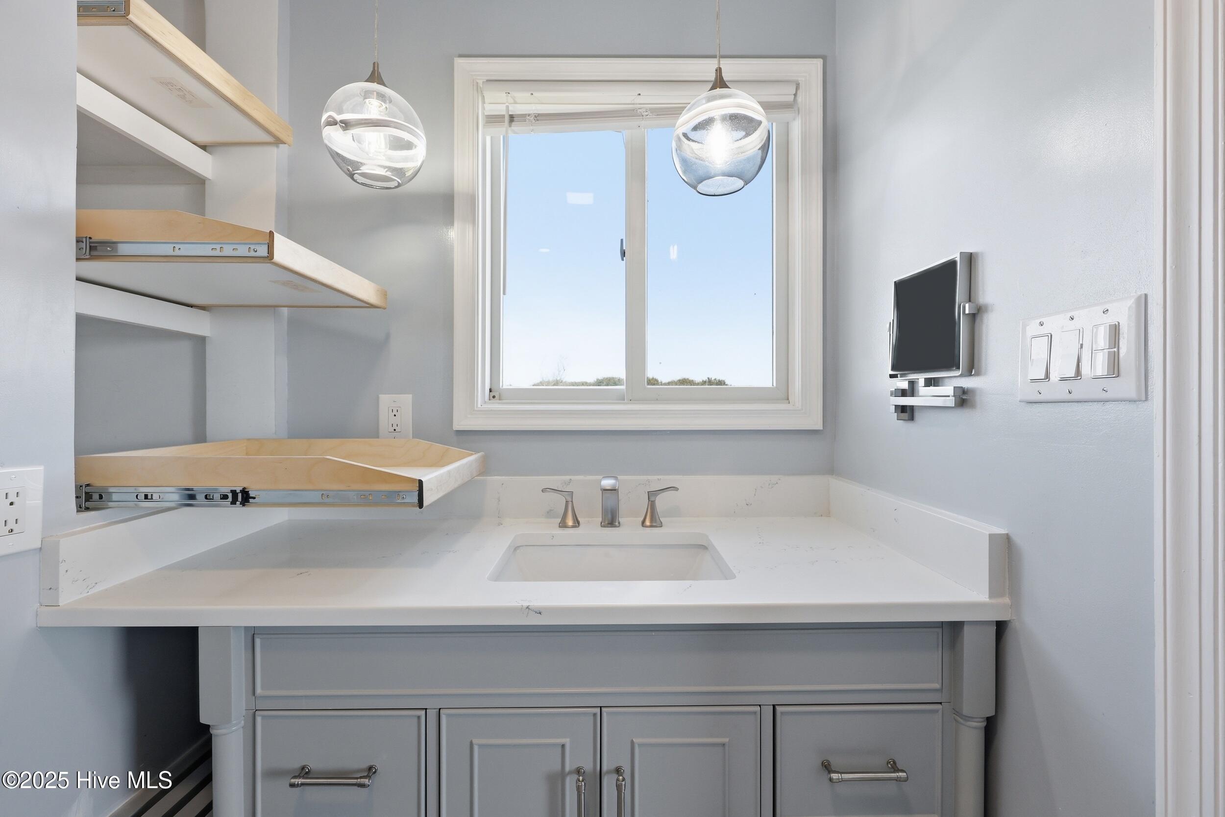 123 Georgetown Road UNIT 19, Duck, NC, 27949