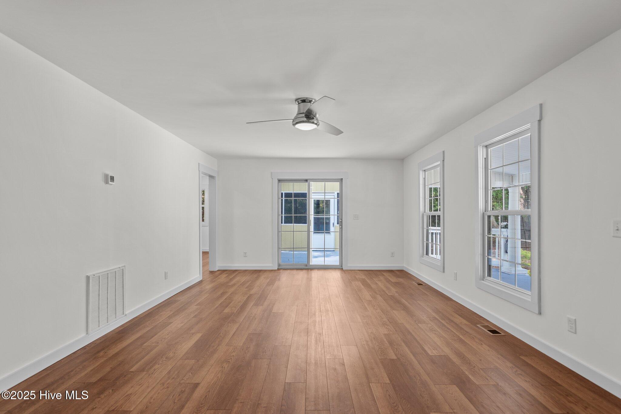 108 NW 29th Street, Oak Island, NC, 28465