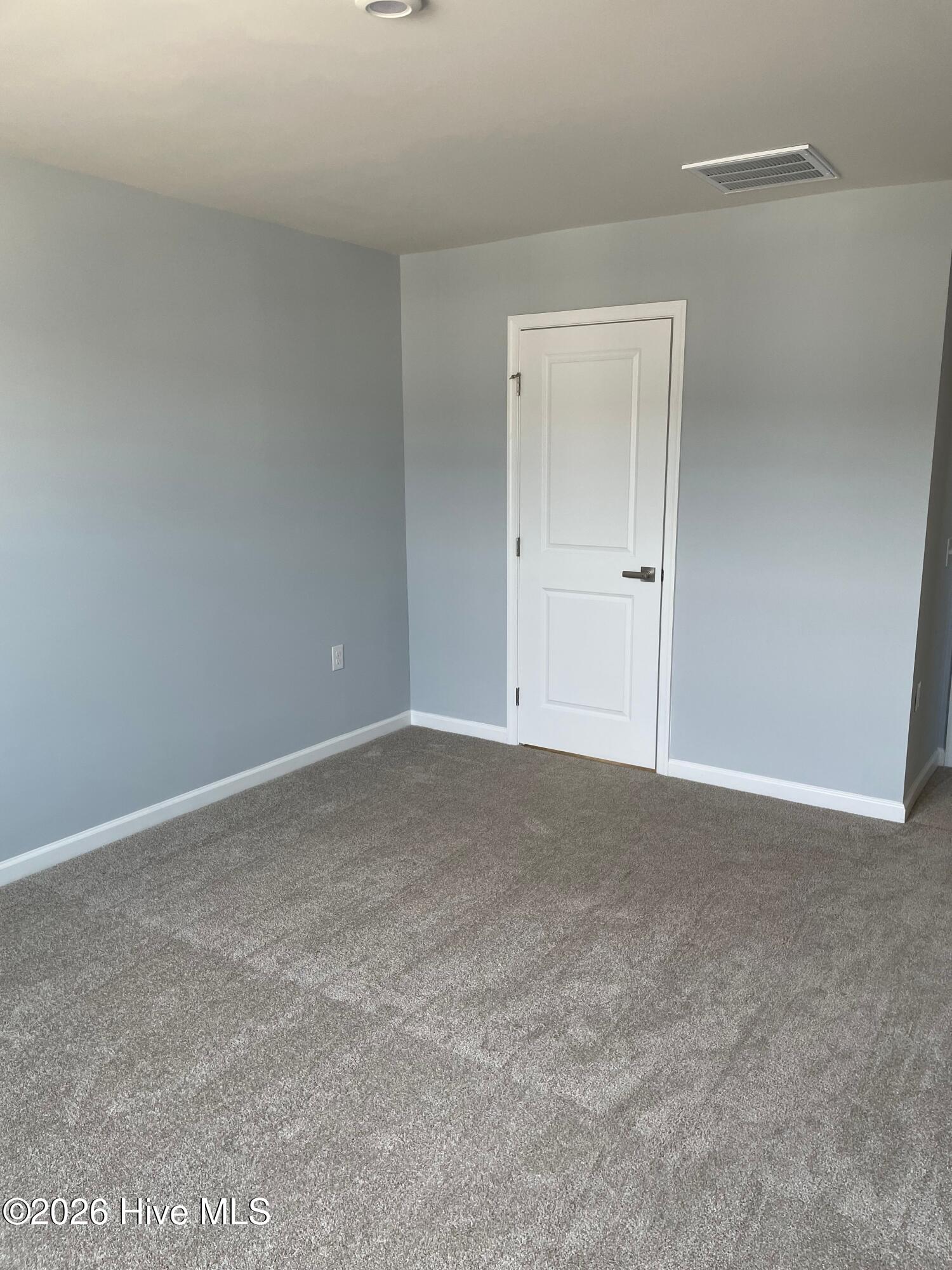 100559123 | Photo 11