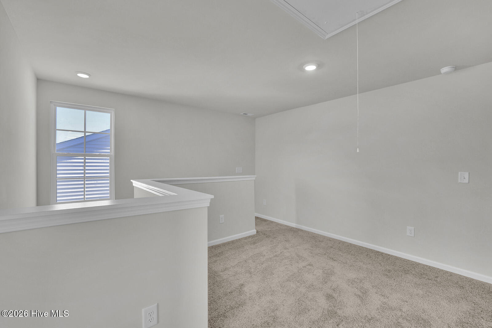 100550324 | Photo 17