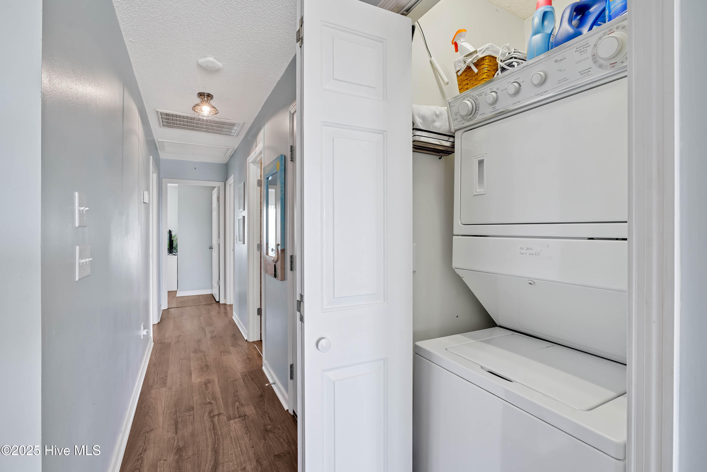 100543456 | Photo 20