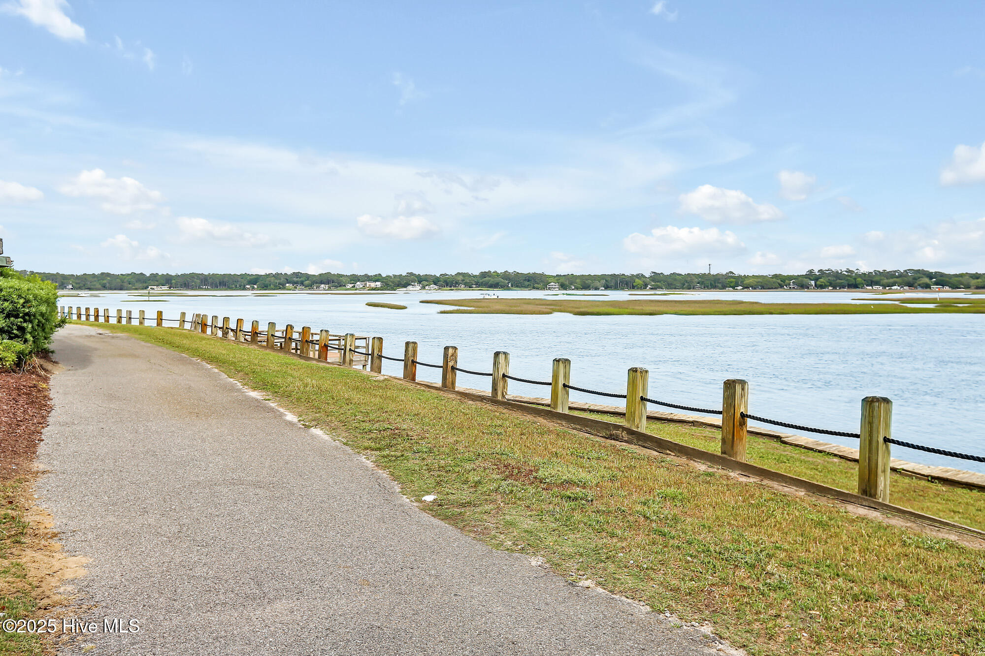 100482648 | Photo 60