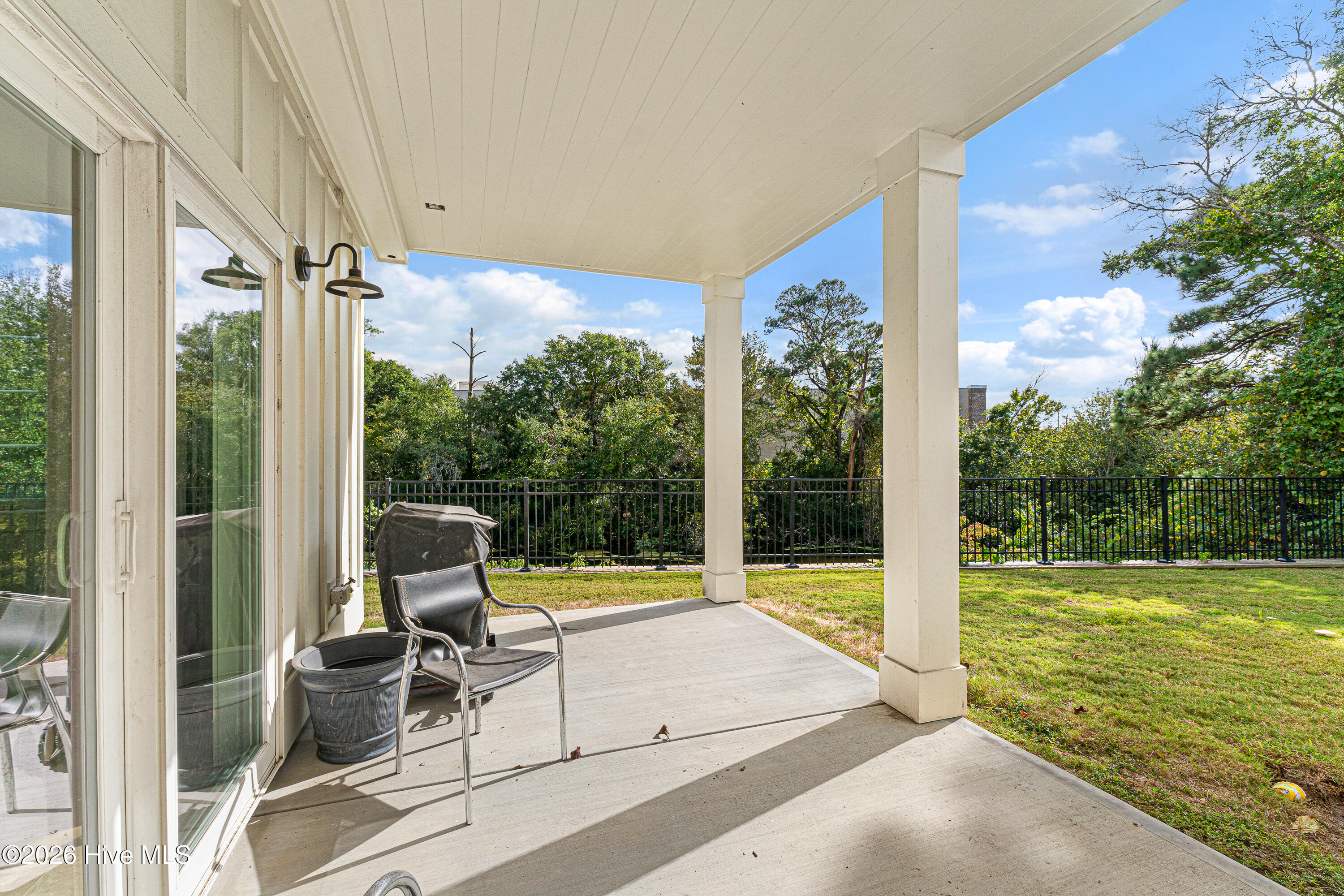 8807 Edgewater Court,Emerald Isle