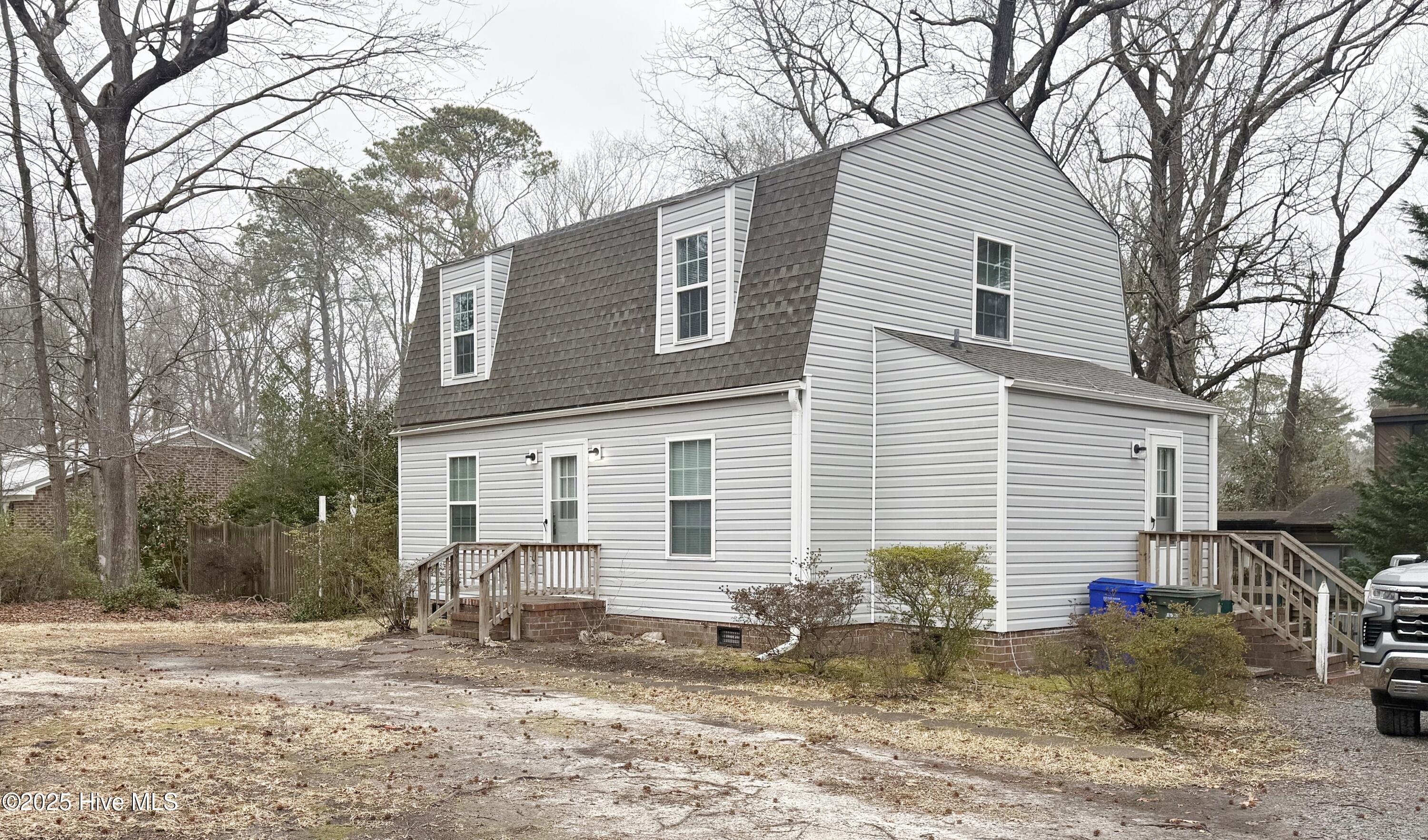 1215 Wright, Greenville, North Carolina, 3 Bedroom Bedrooms, 8 Room Rooms,2 BathroomBathrooms,Single family residence,For sale,Wright,100588937