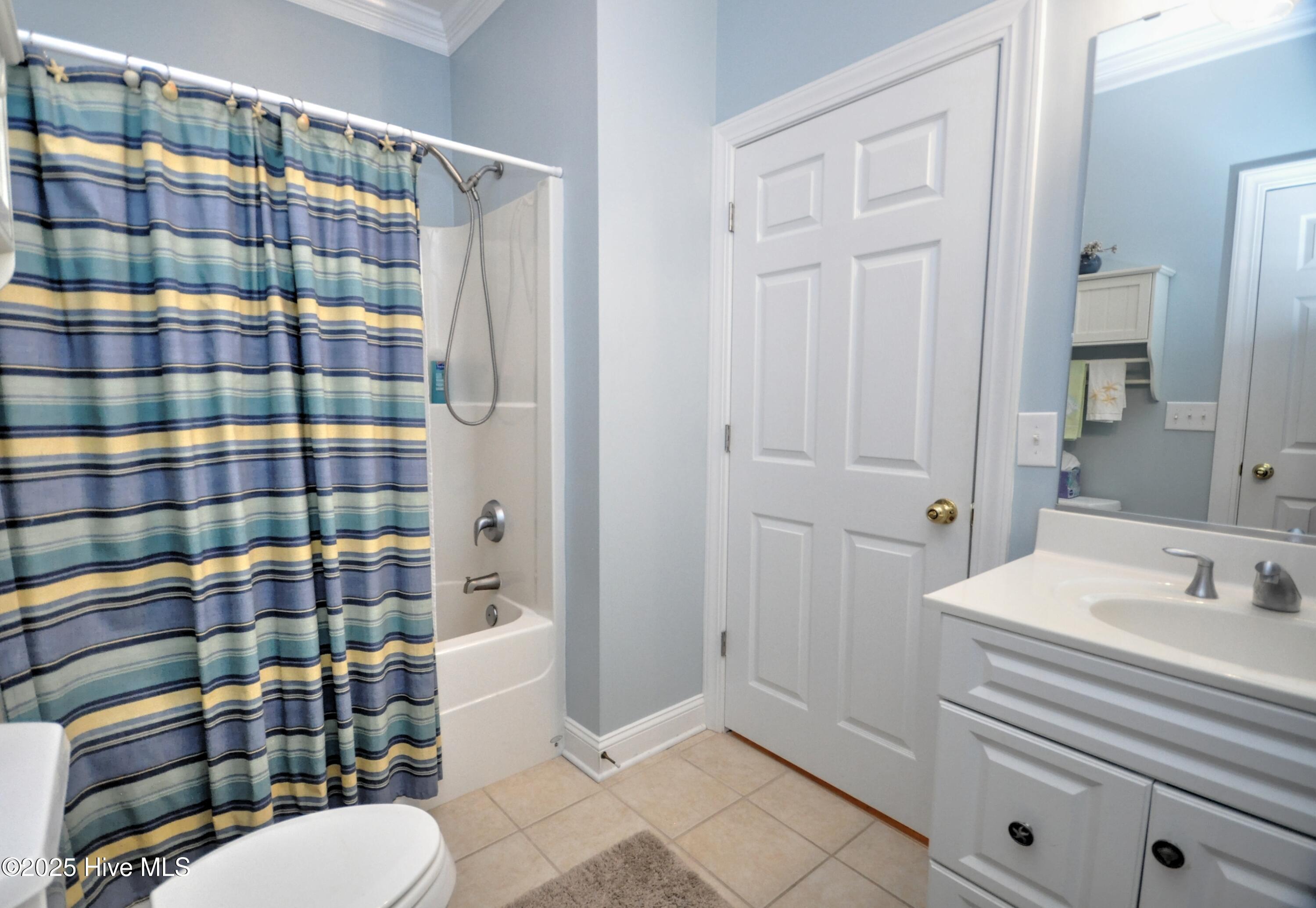 100537196 | Photo 36