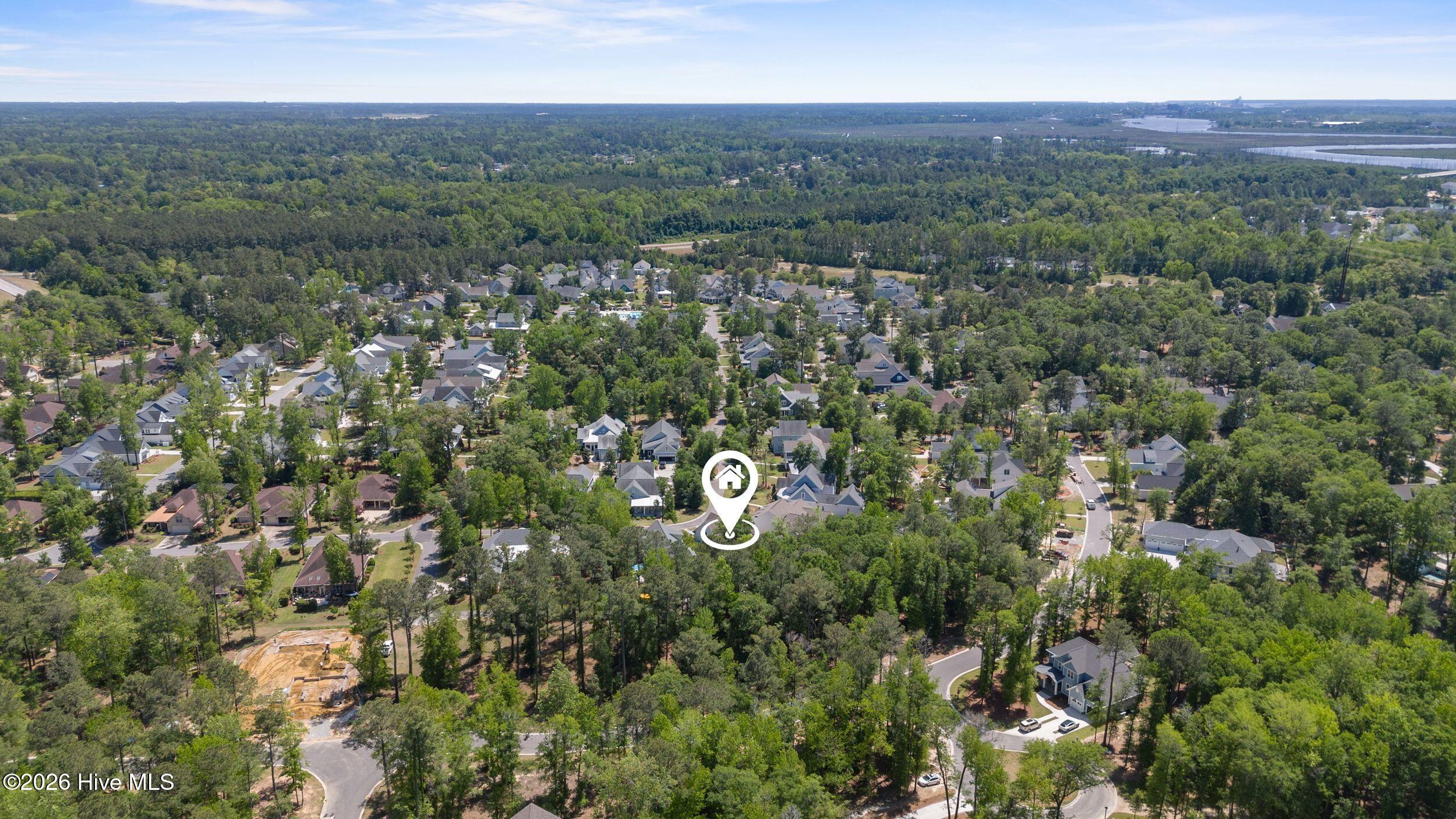 100569354 | Photo 77