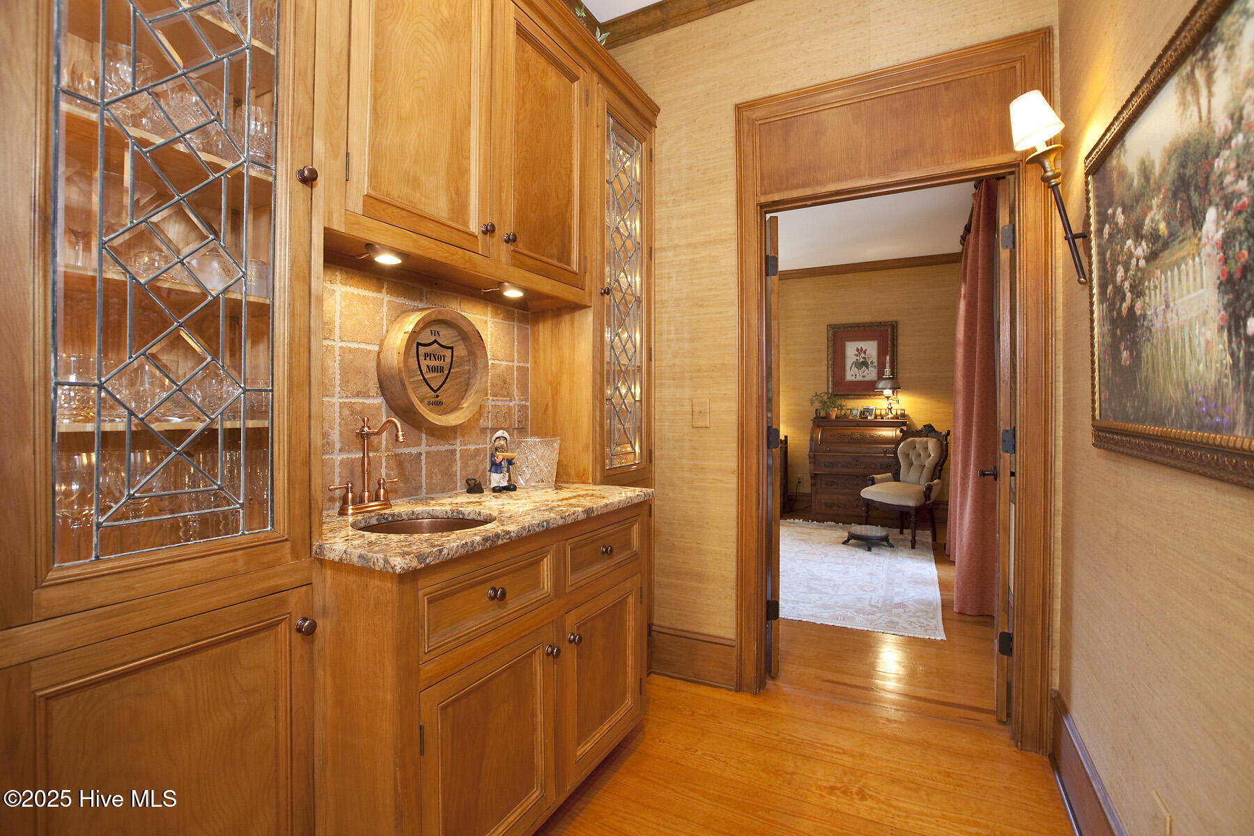 100560338 | Photo 27