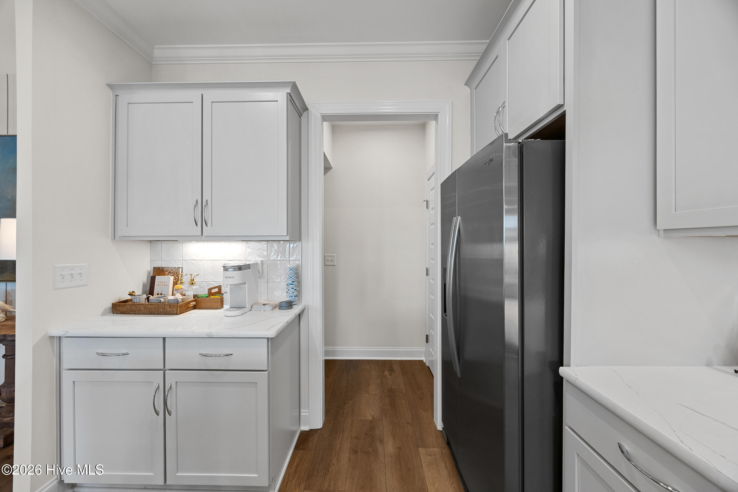 100558928 | Photo 10