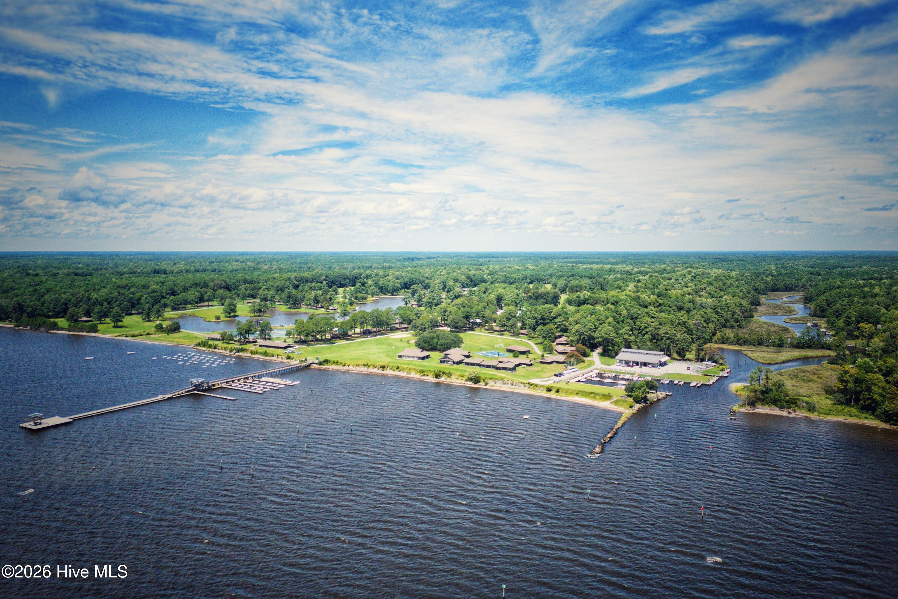 16 Wax Myrtle Court,Minnesott Beach