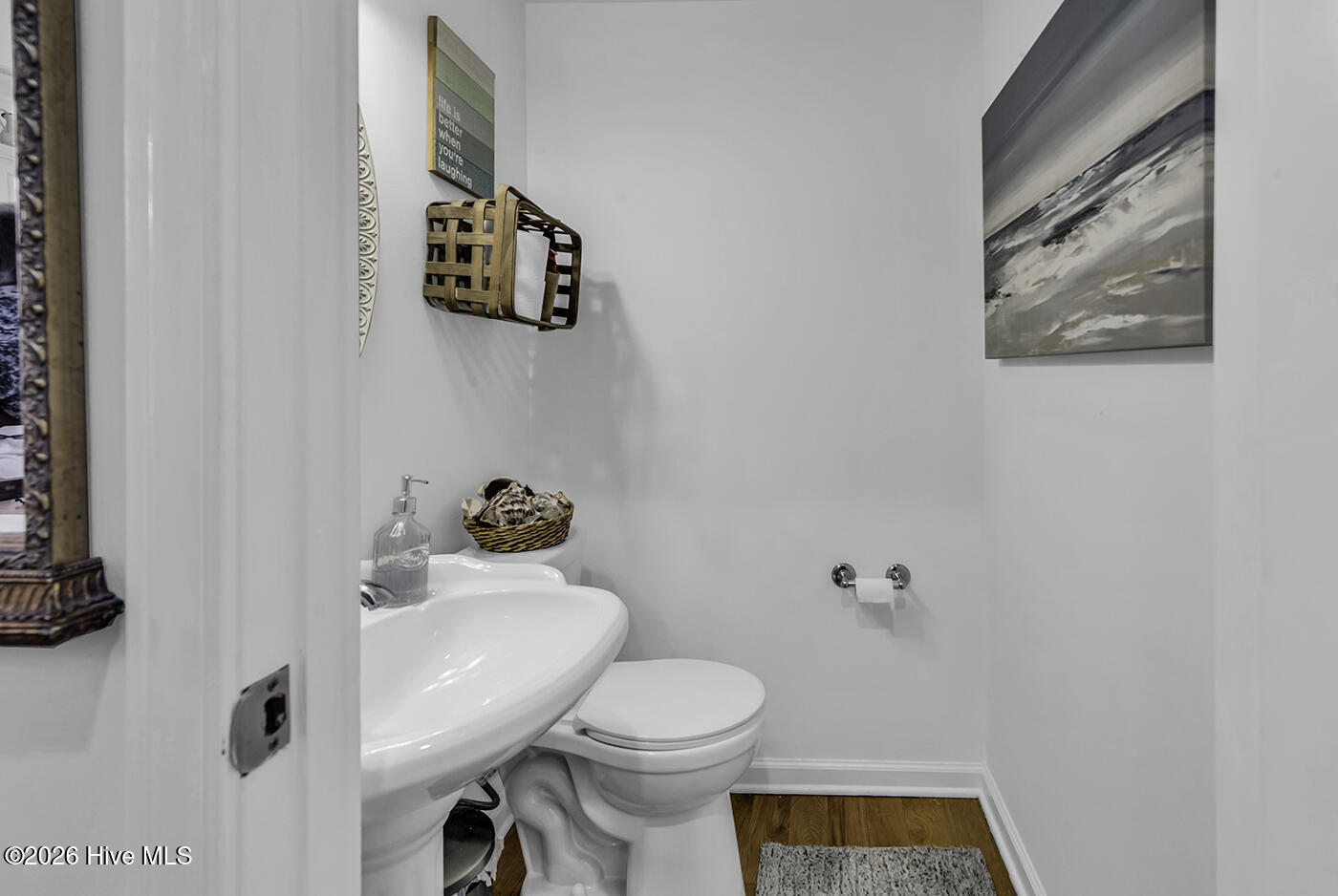 100566110 | Photo 14