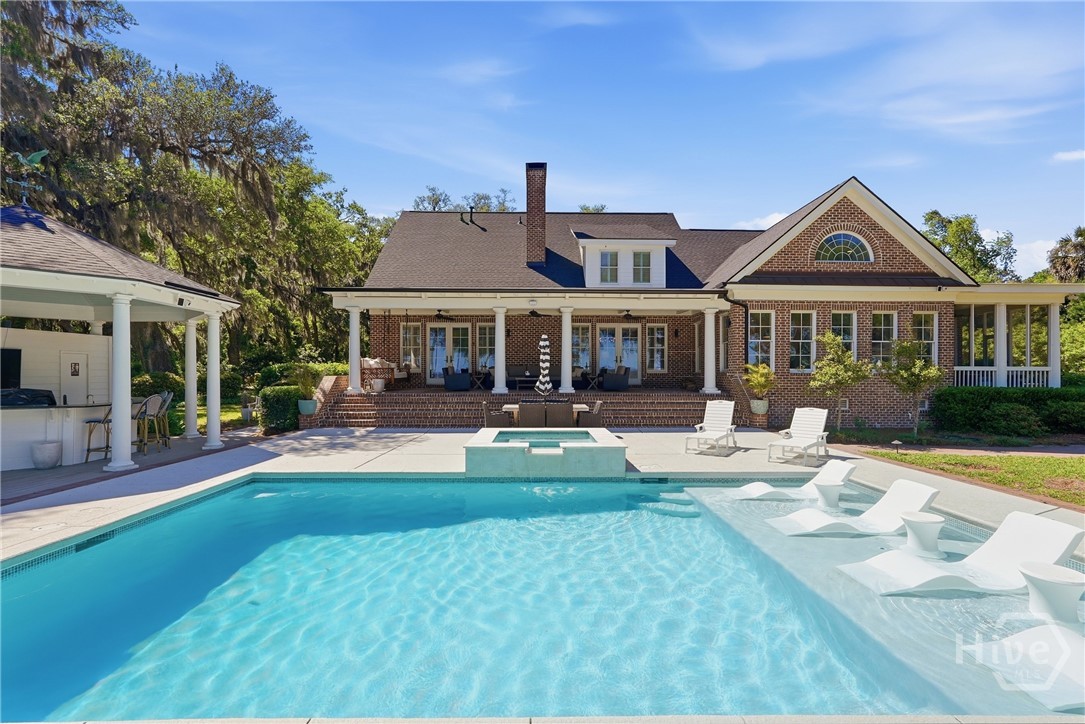 2024 Walthour Road, Savannah, GA, 31410