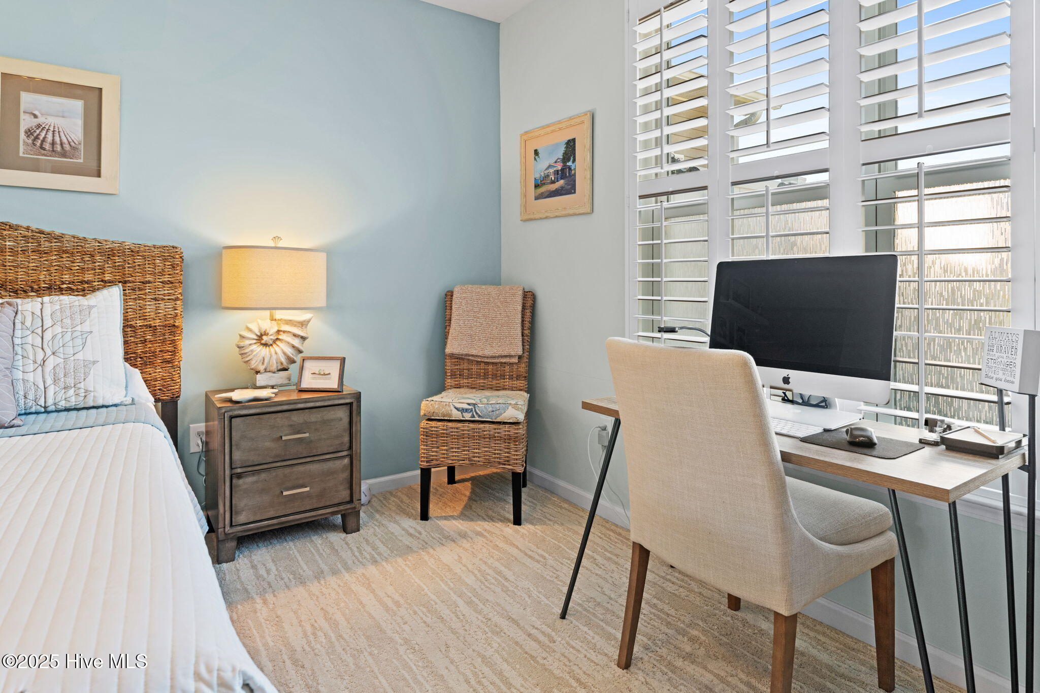 100538371 | Photo 23