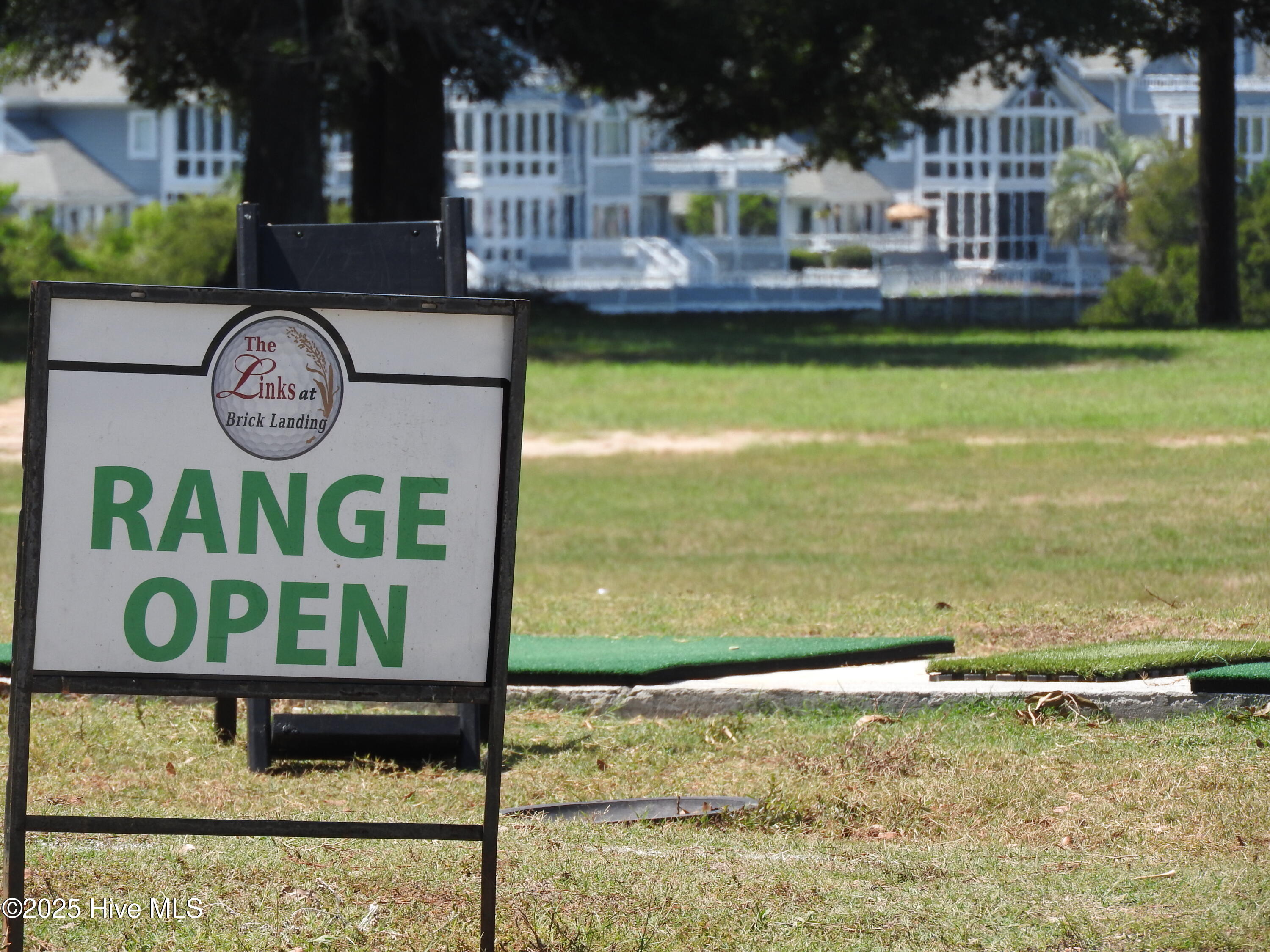 100520083 | Photo 52