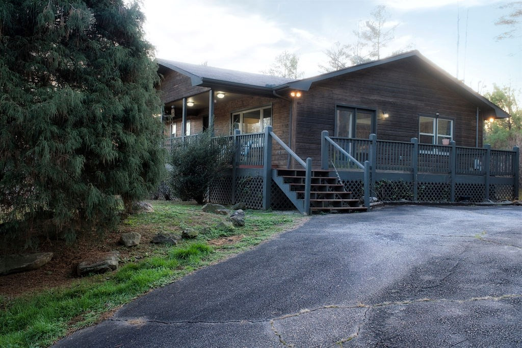 Photo 2 of Single family home for sale at 545 Maltby Rd, Marble, NC 28905 | MLS# 100590926 | Listing updated on 2026-08-31