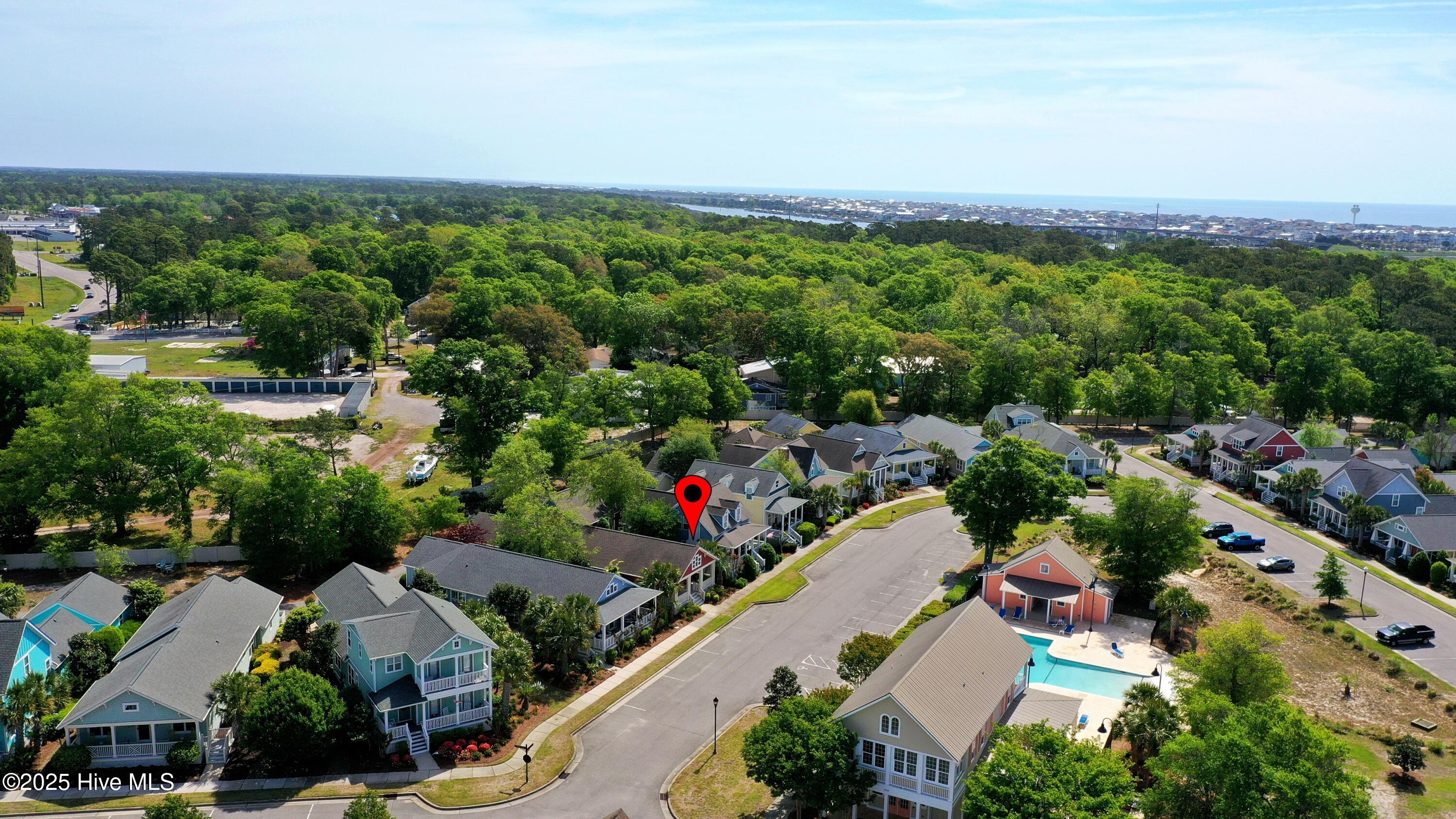 100502836 | Photo 46