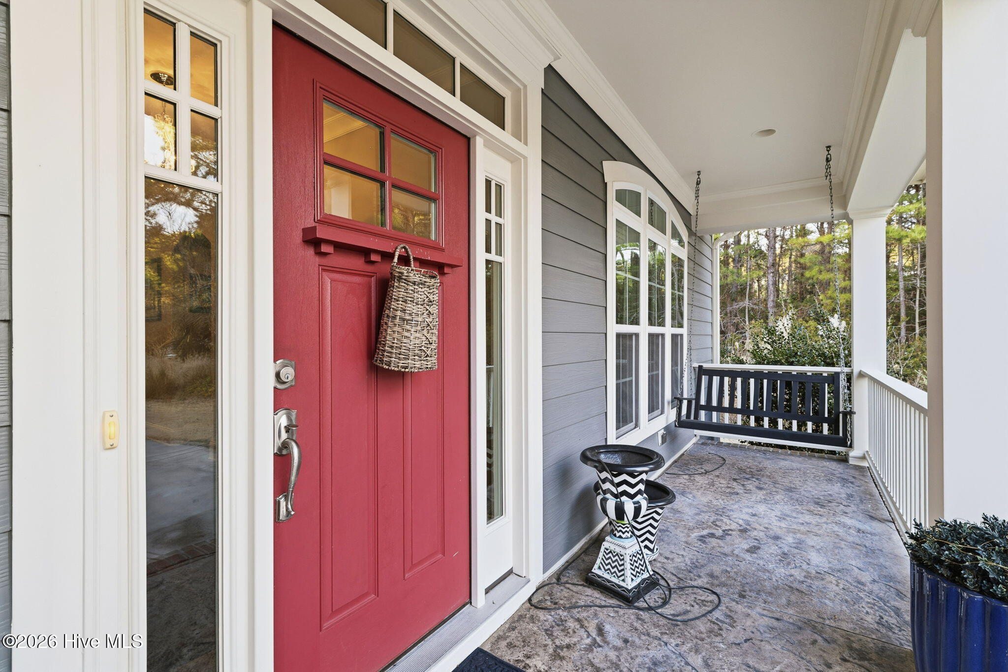 100554087 | Photo 56