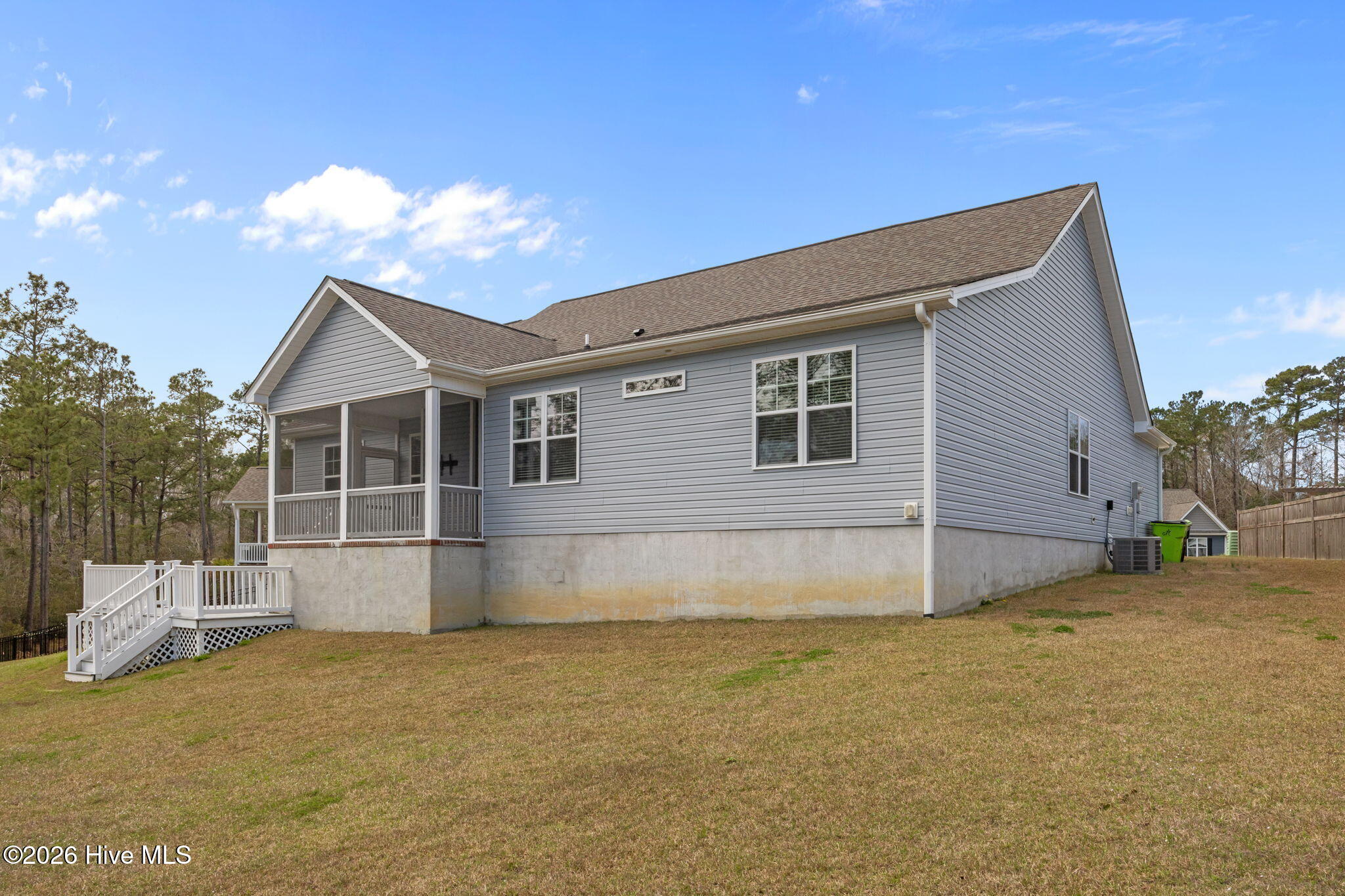 100559560 | Photo 53