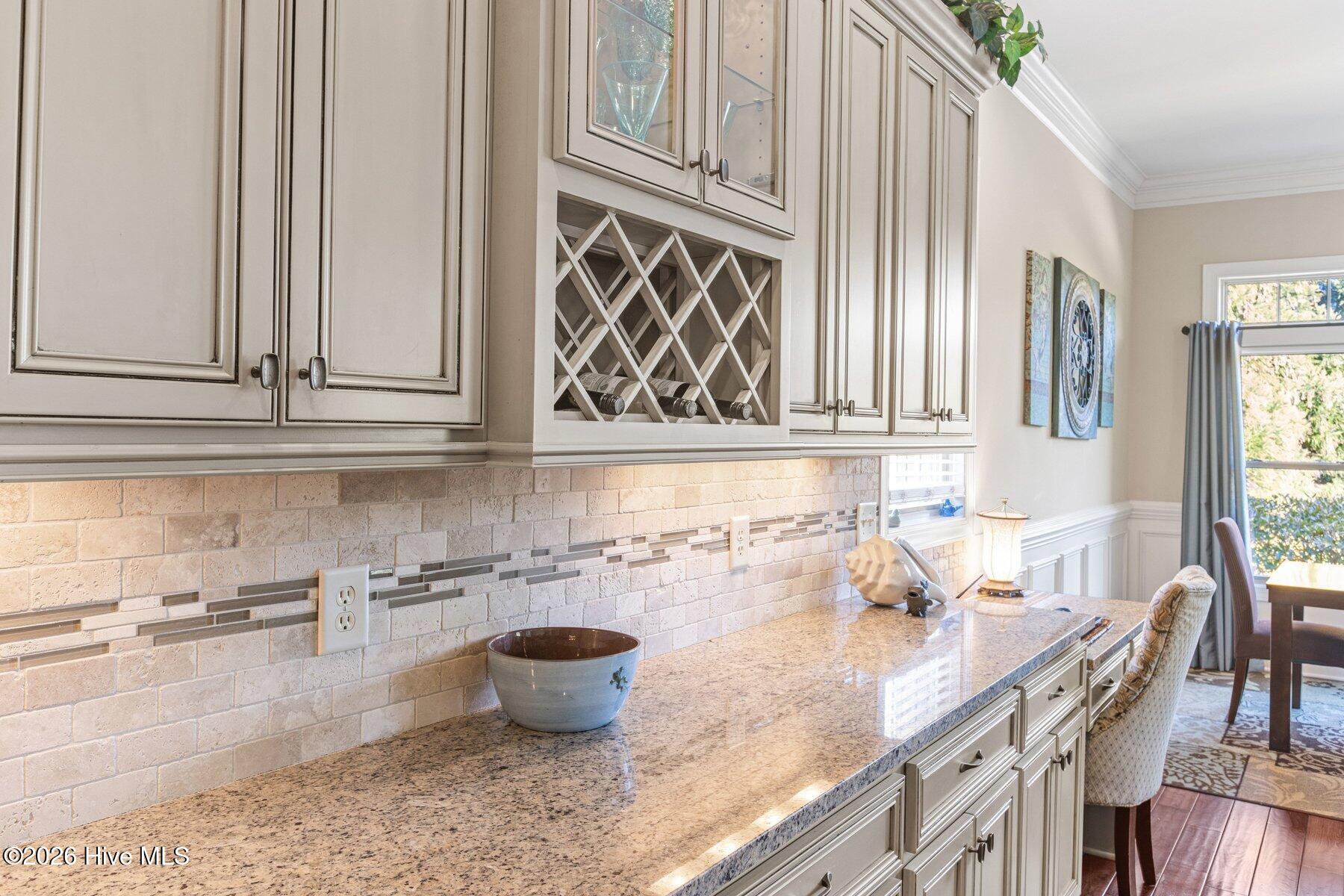 100555676 | Photo 26