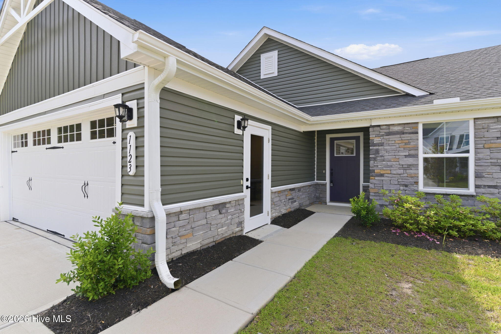 1123 Middle Crest Drive NE, Bolivia, NC, 28422