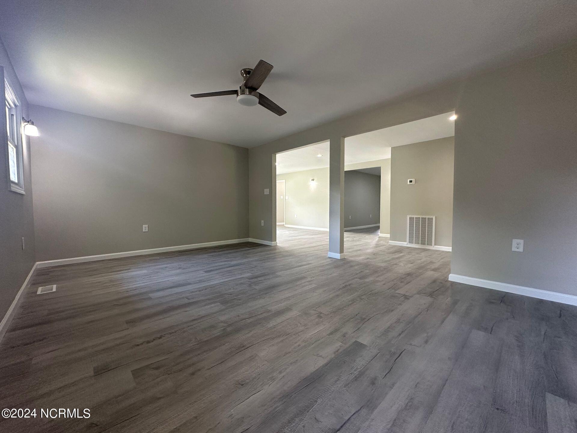 100545628 | Photo 20