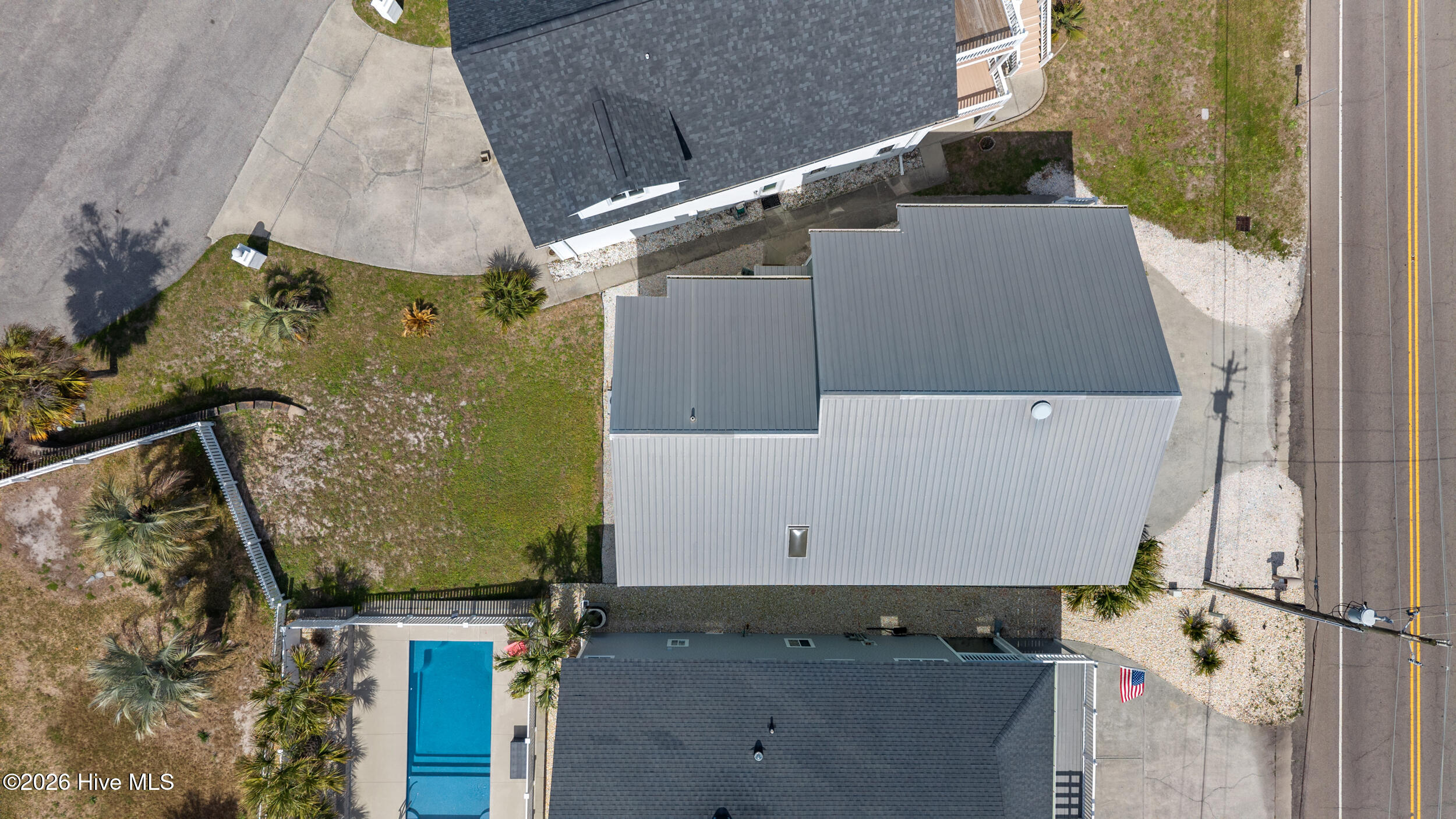 100561472 | Photo 46