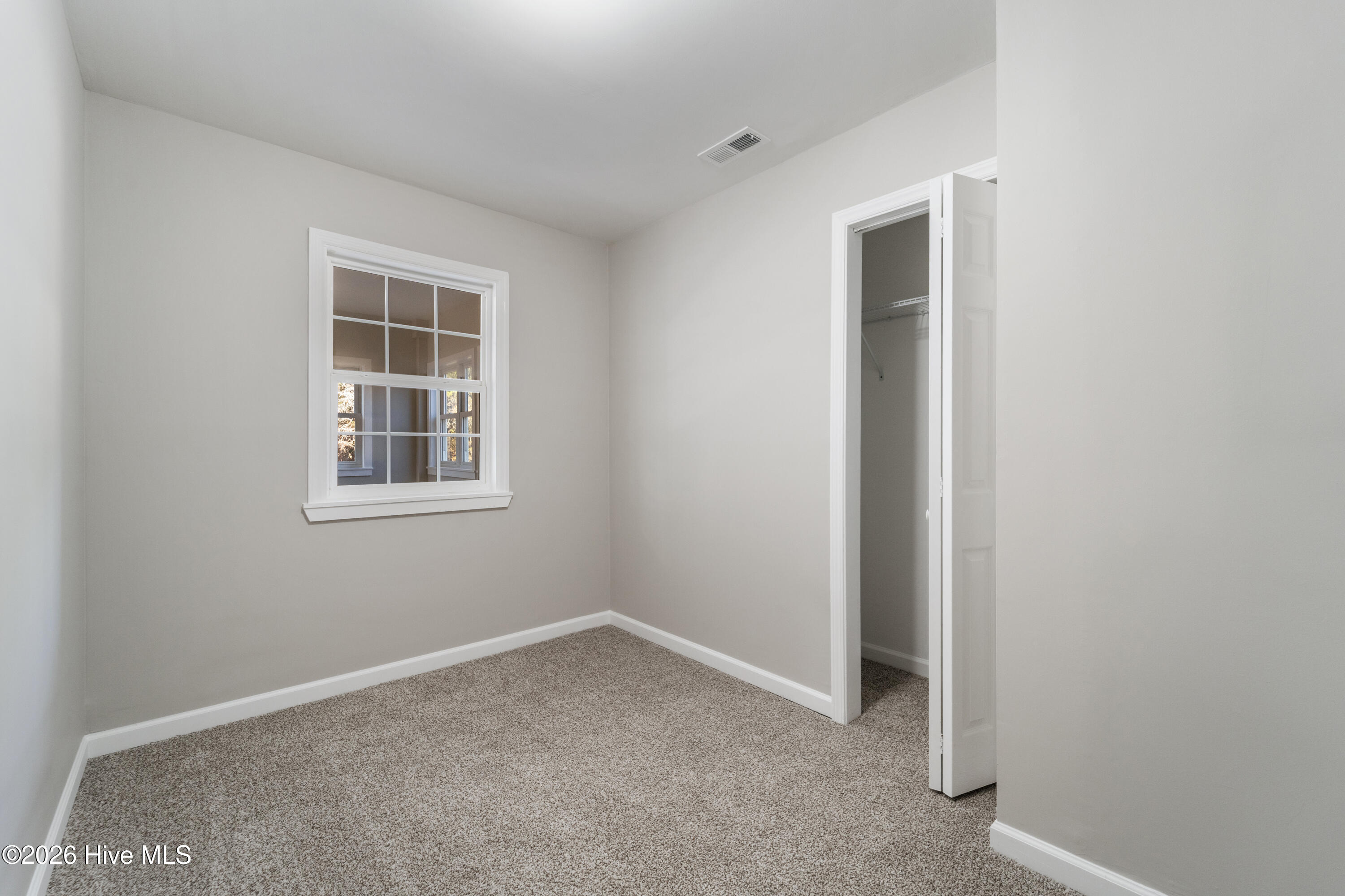 100549995 | Photo 22