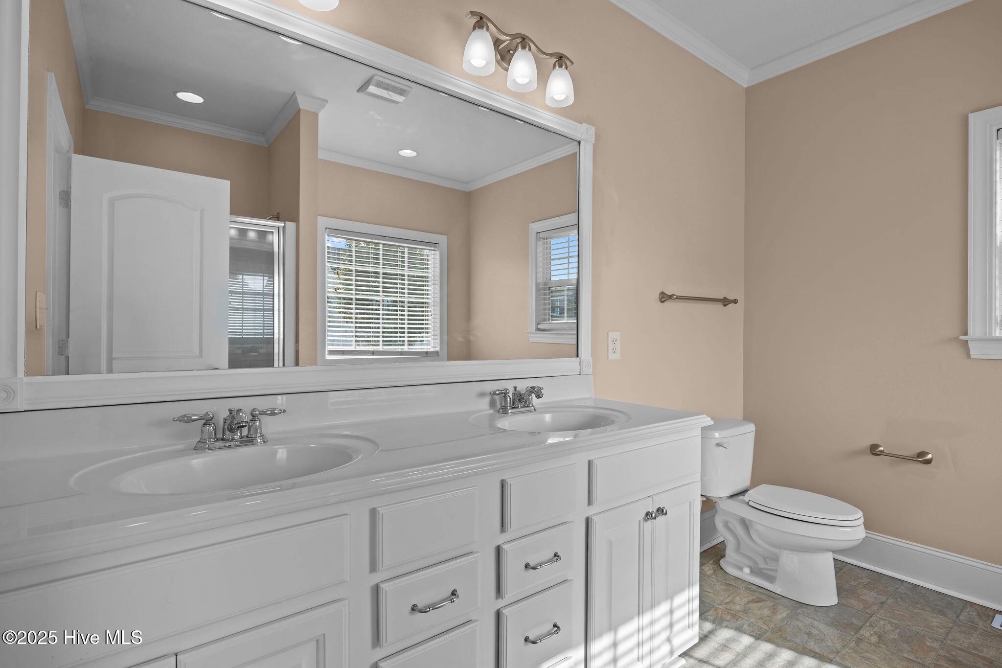 1129 Bryson Drive, Greenville, NC, 27834