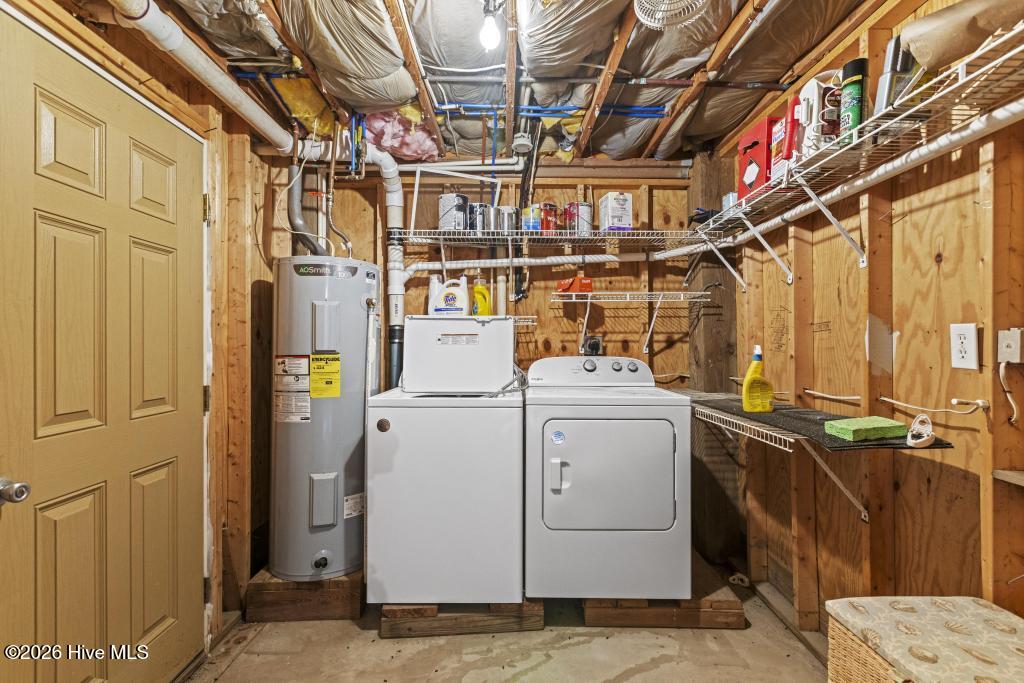 100557577 | Photo 40